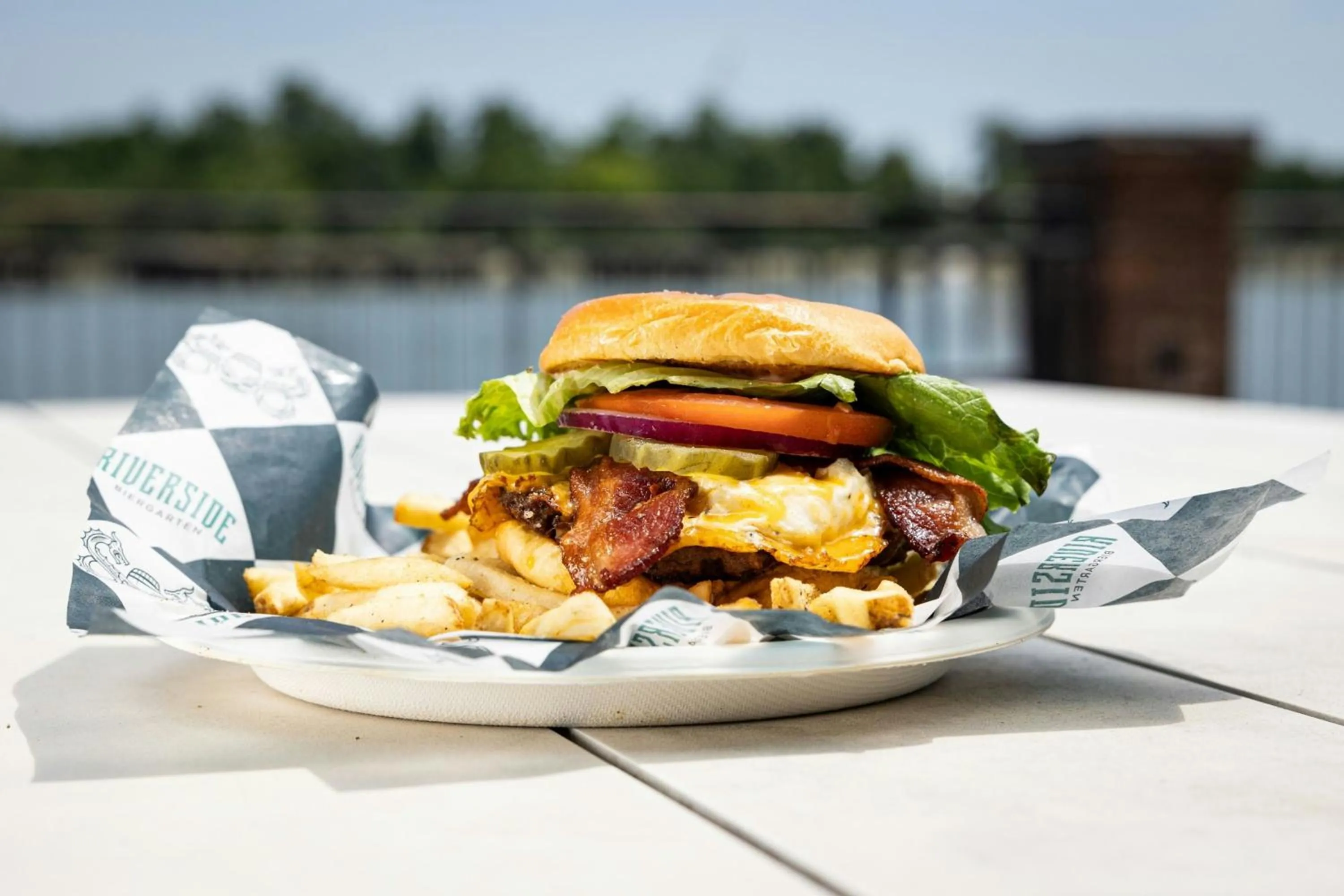 Restaurant/places to eat in JW Marriott Savannah Plant Riverside District