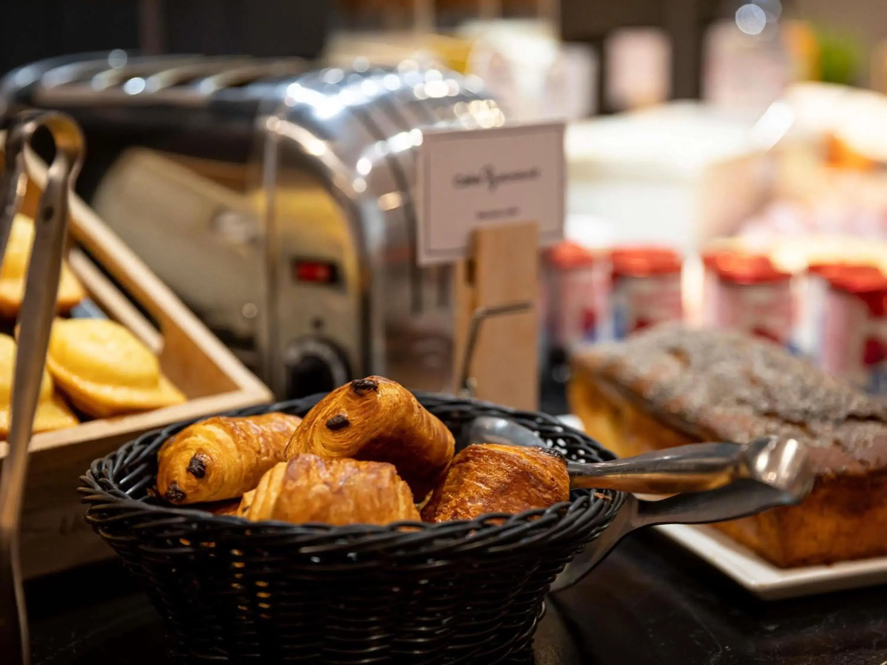 Breakfast in ibis Daumesnil Porte Doree Breakfast in ibis Daumesnil Porte Doree