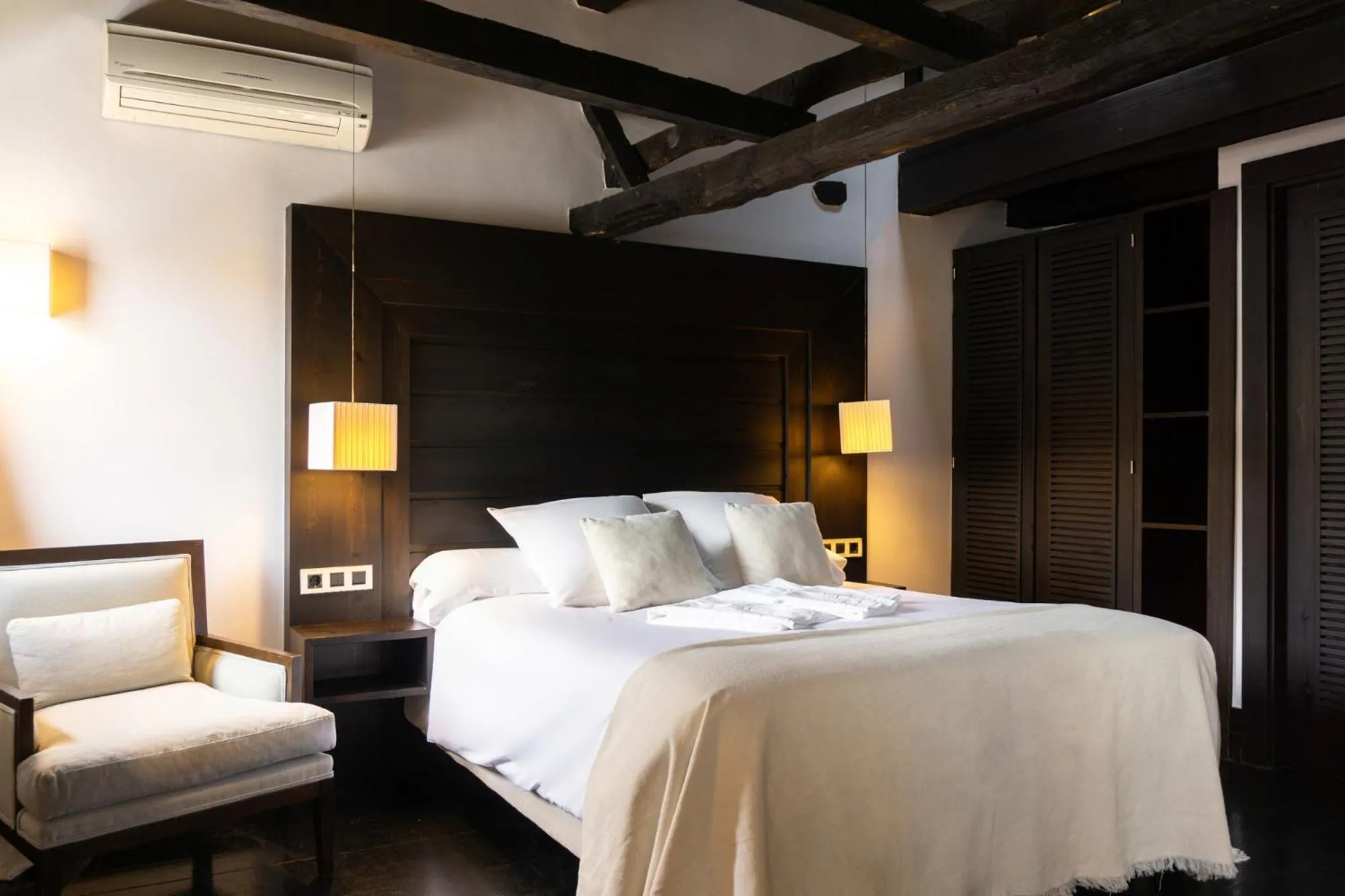 Bed in La Plaza