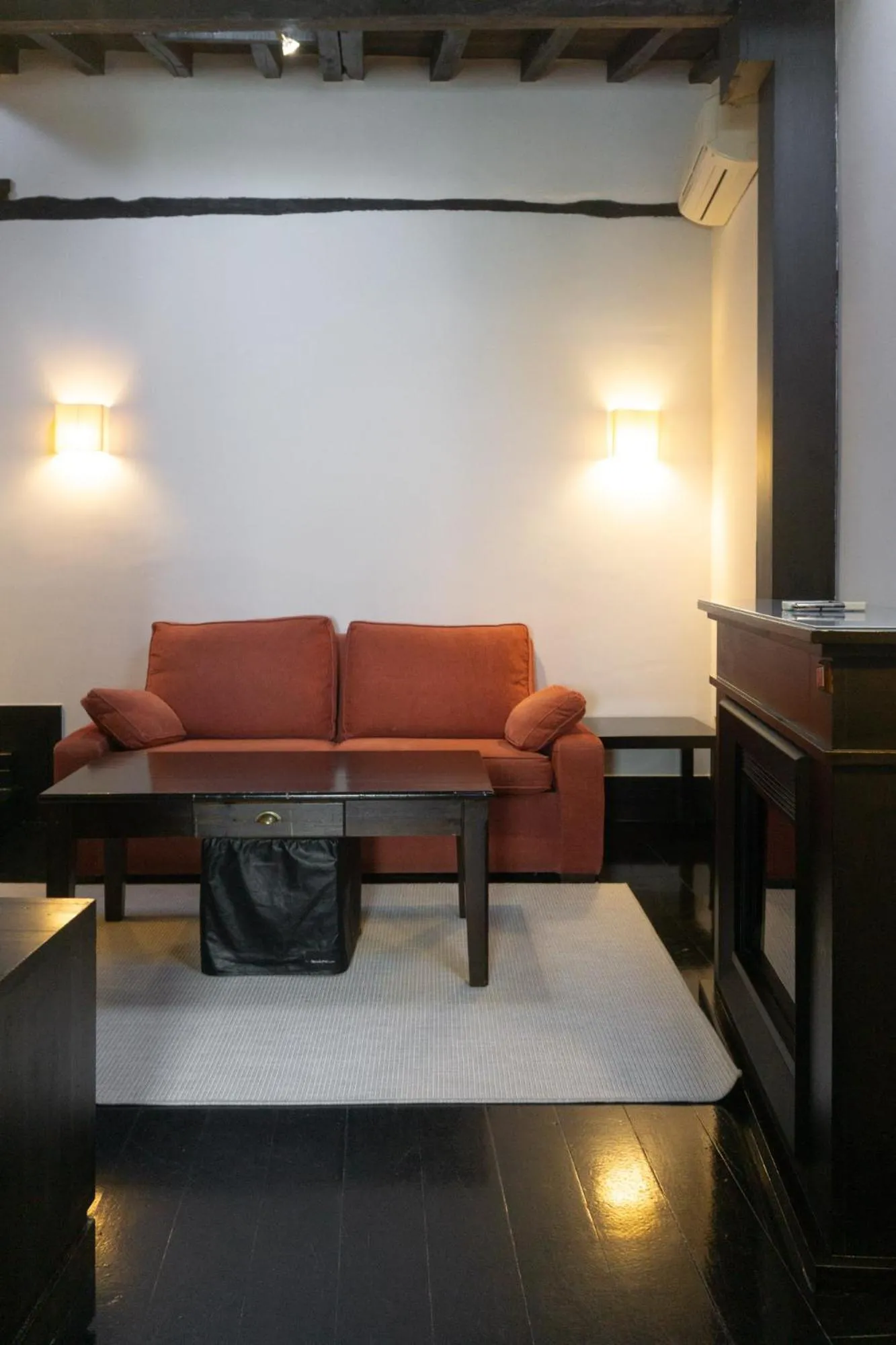 Living room in La Plaza