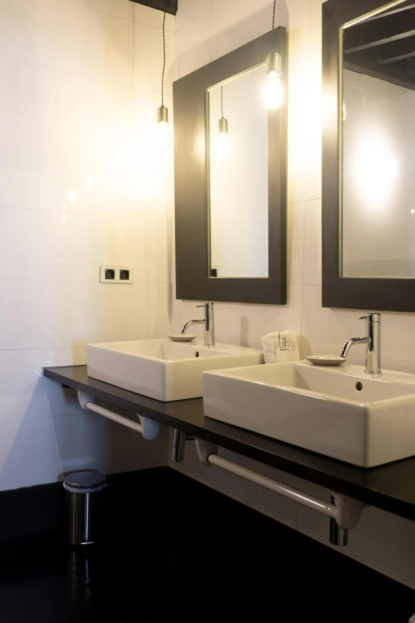 Bathroom in La Plaza