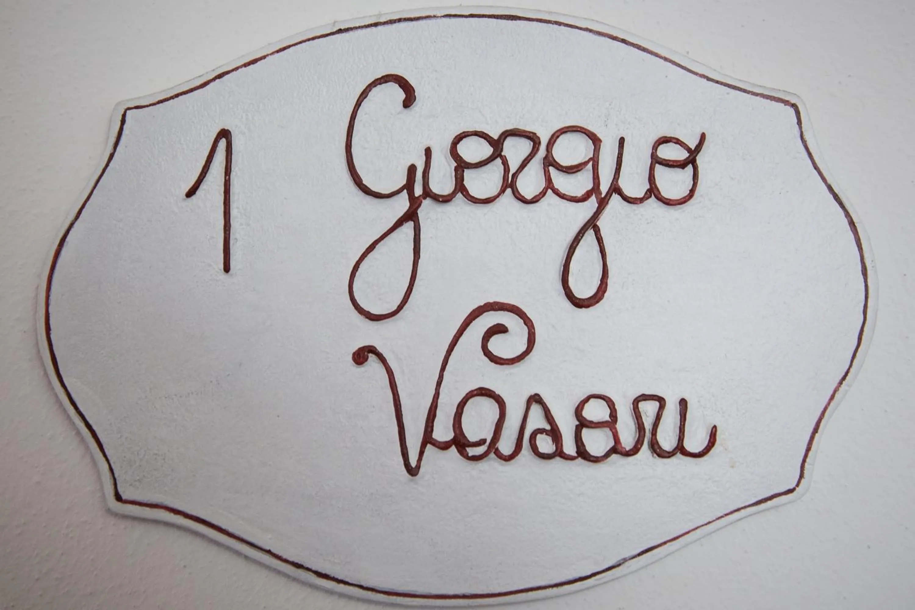 Decorative detail in Cento Passi dal Duomo B&B