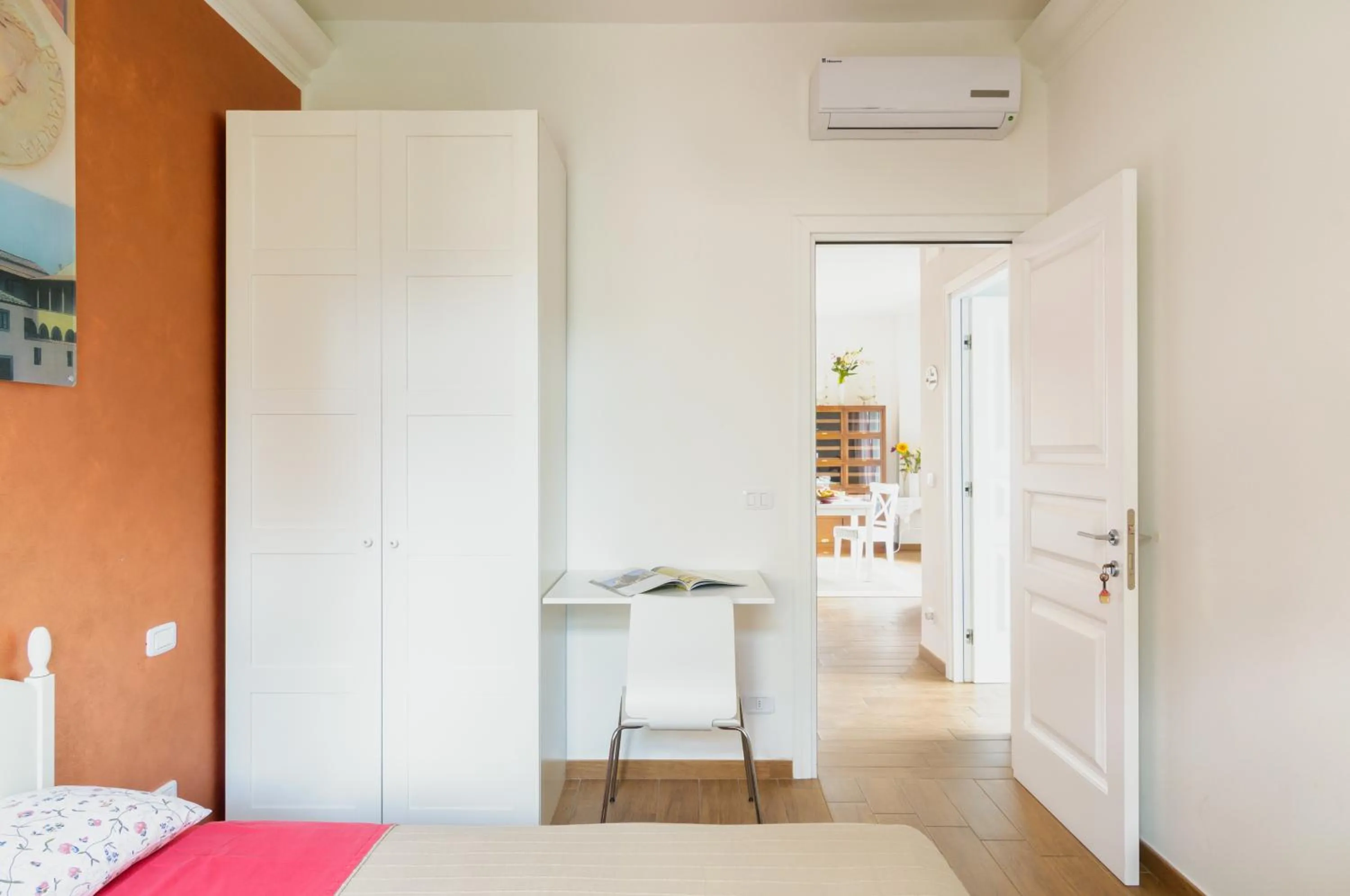 Decorative detail, Bed in Cento Passi dal Duomo B&B