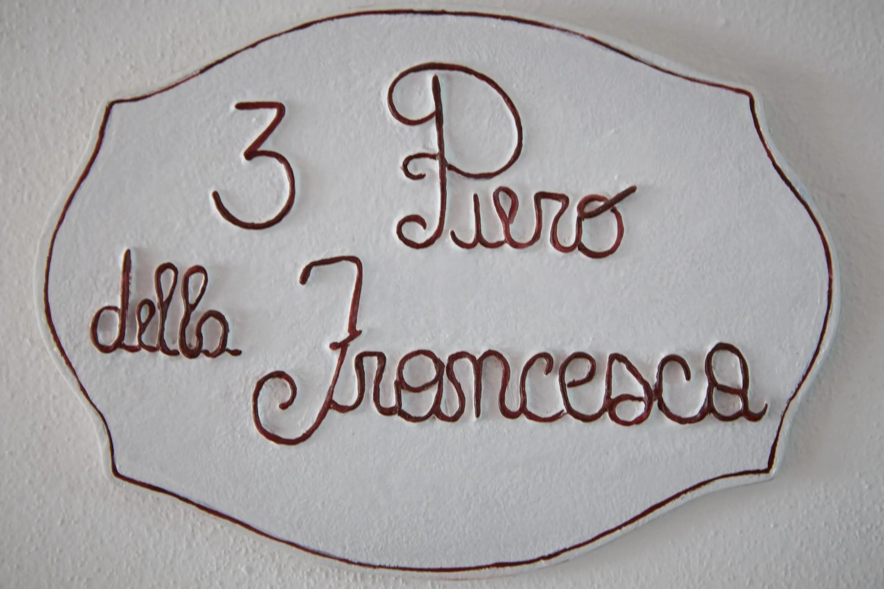 Decorative detail in Cento Passi dal Duomo B&B