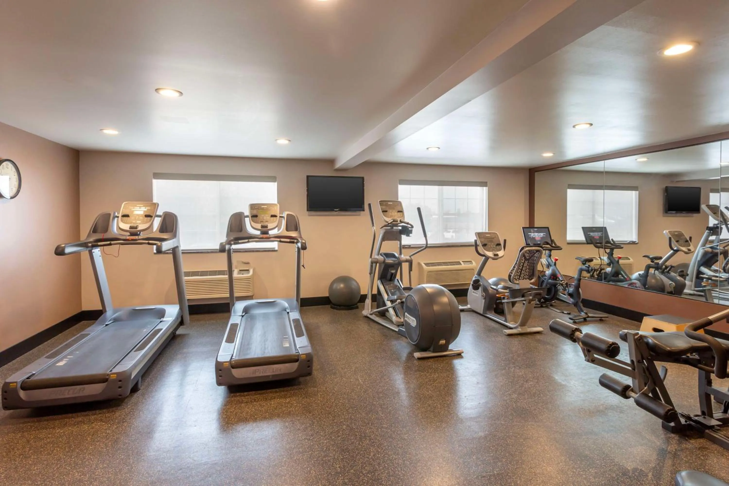 Fitness centre/facilities in Best Western PLUS Cotton Tree Inn