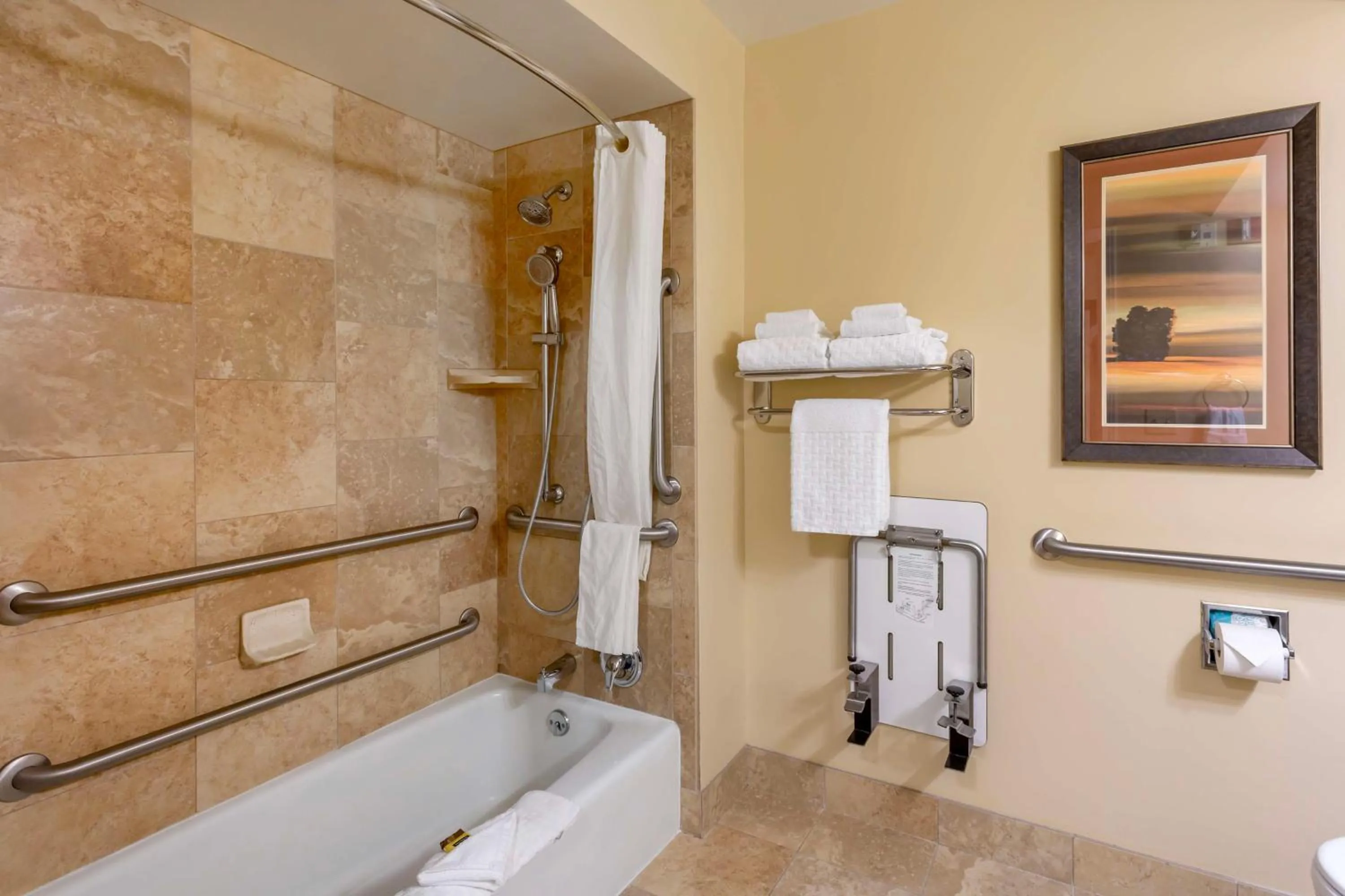 Bathroom in Best Western PLUS Cotton Tree Inn