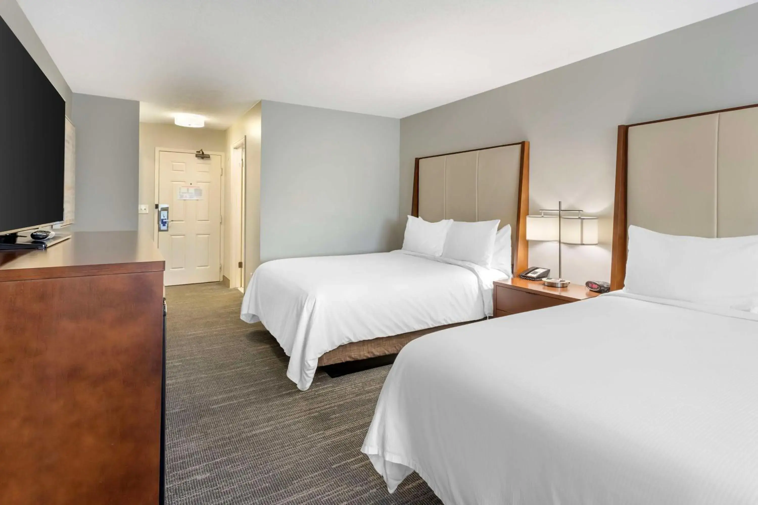 Bedroom, Bed in Best Western PLUS Cotton Tree Inn Bedroom, Bed in Best Western PLUS Cotton Tree Inn