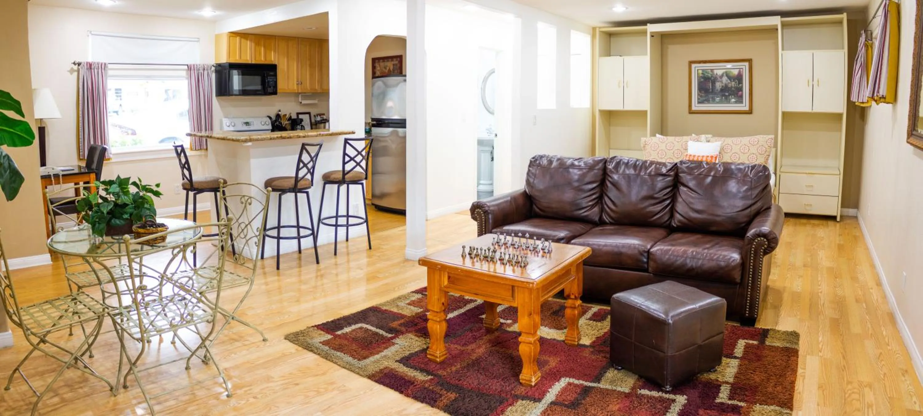 Living room in King Frederik Inn