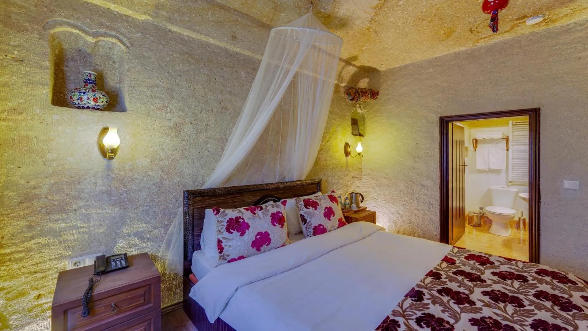 Bedroom, Bed in Cappadocia Abras Cave Hotel