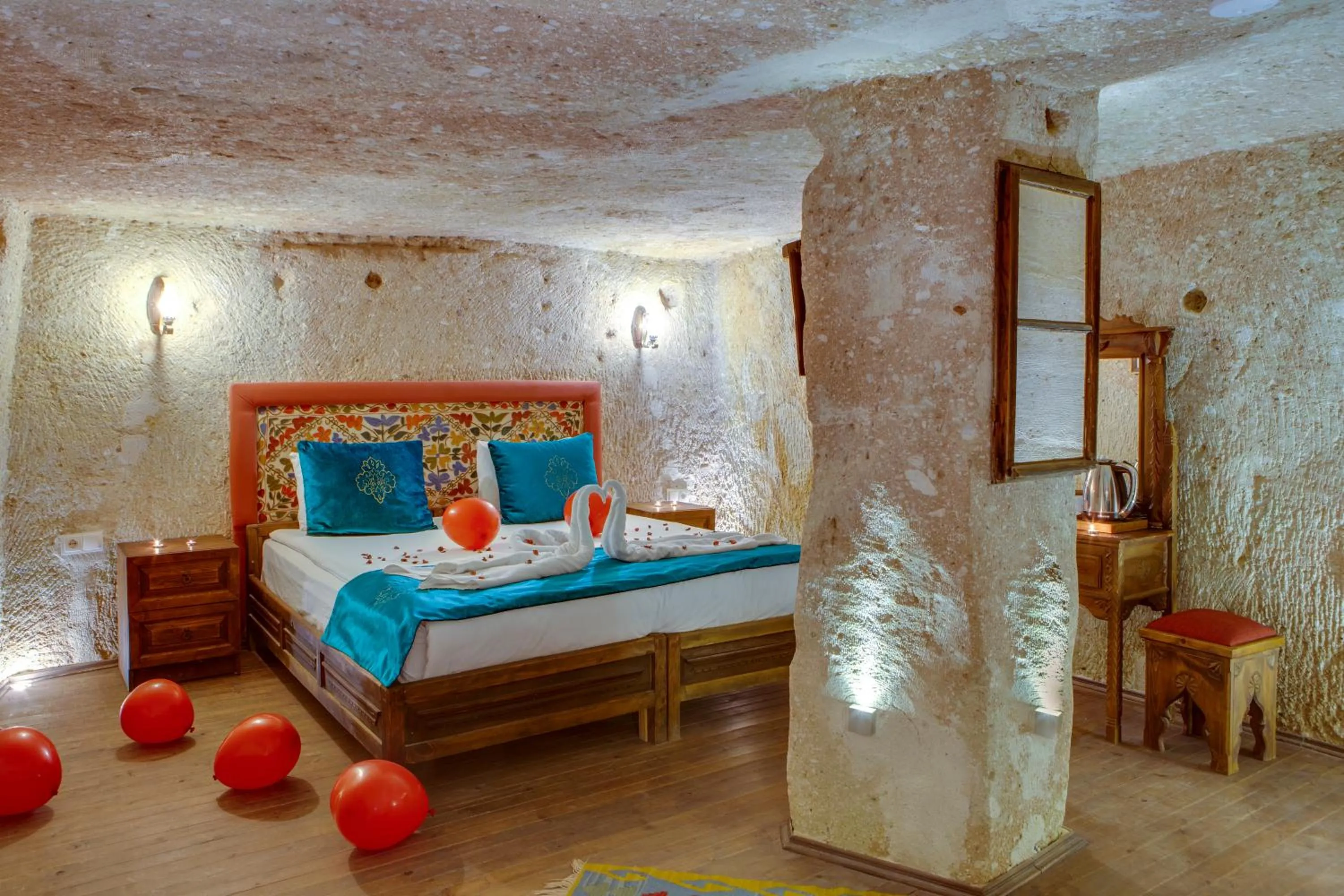 Bedroom, Bed in Cappadocia Abras Cave Hotel