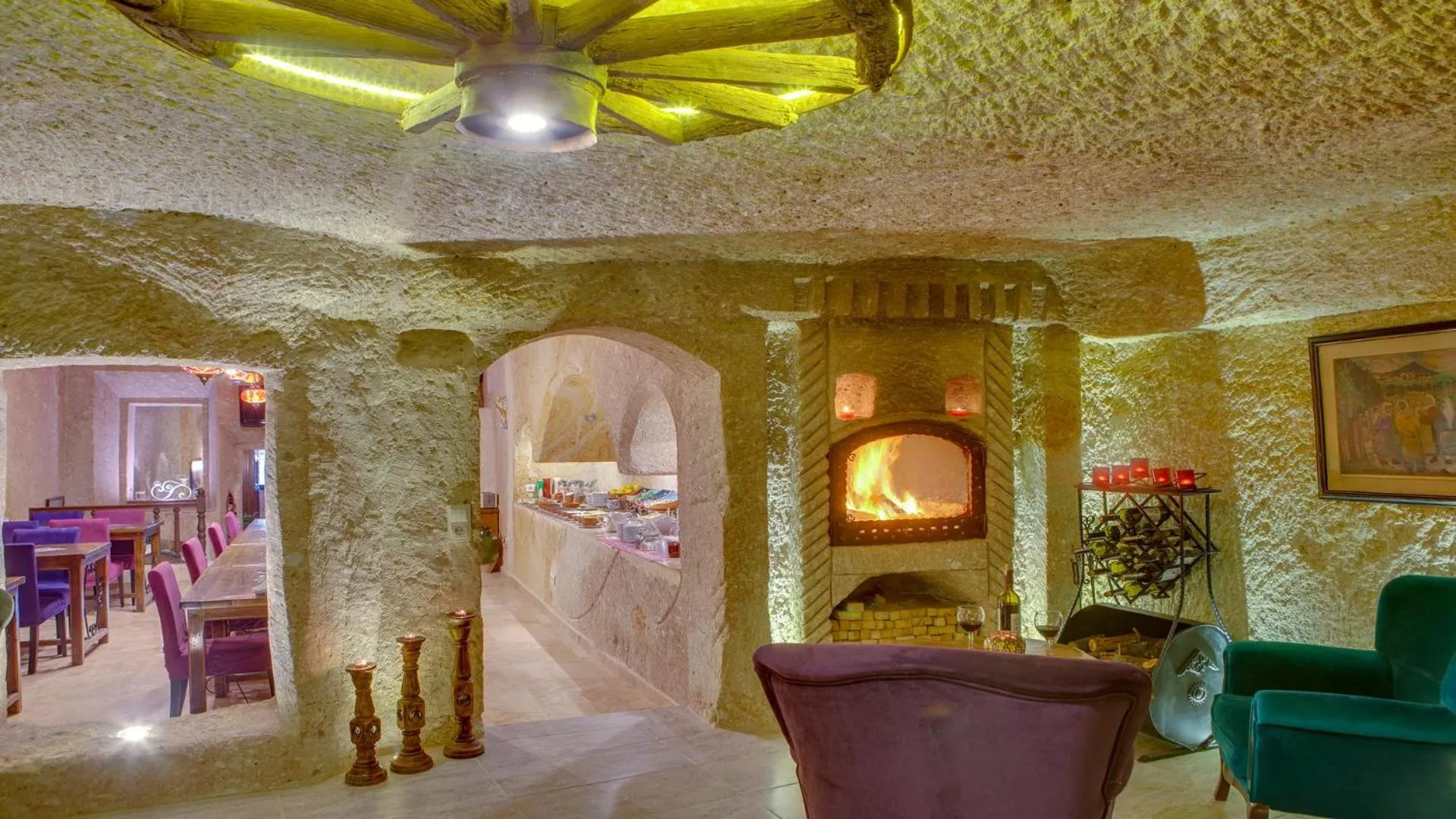 Library in Cappadocia Abras Cave Hotel
