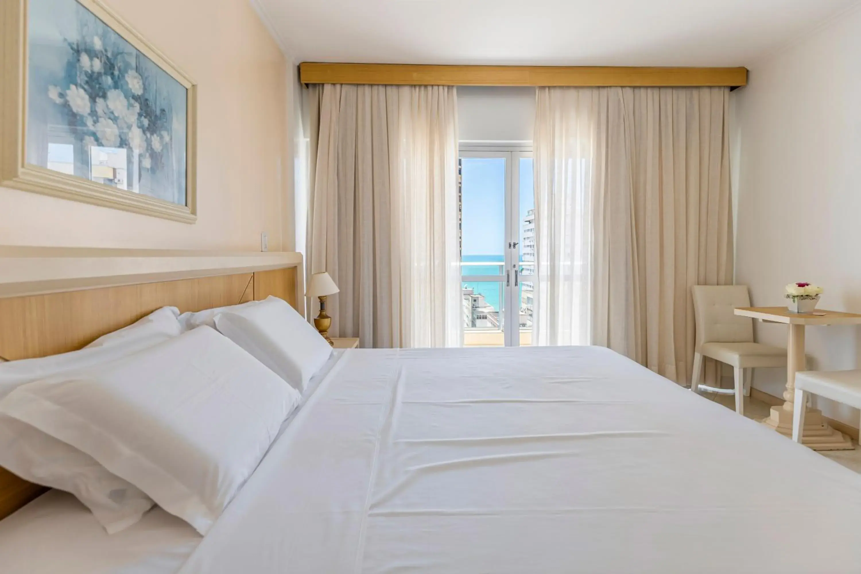 Bedroom, Bed in Hotel Açores Bedroom, Bed in Hotel Açores