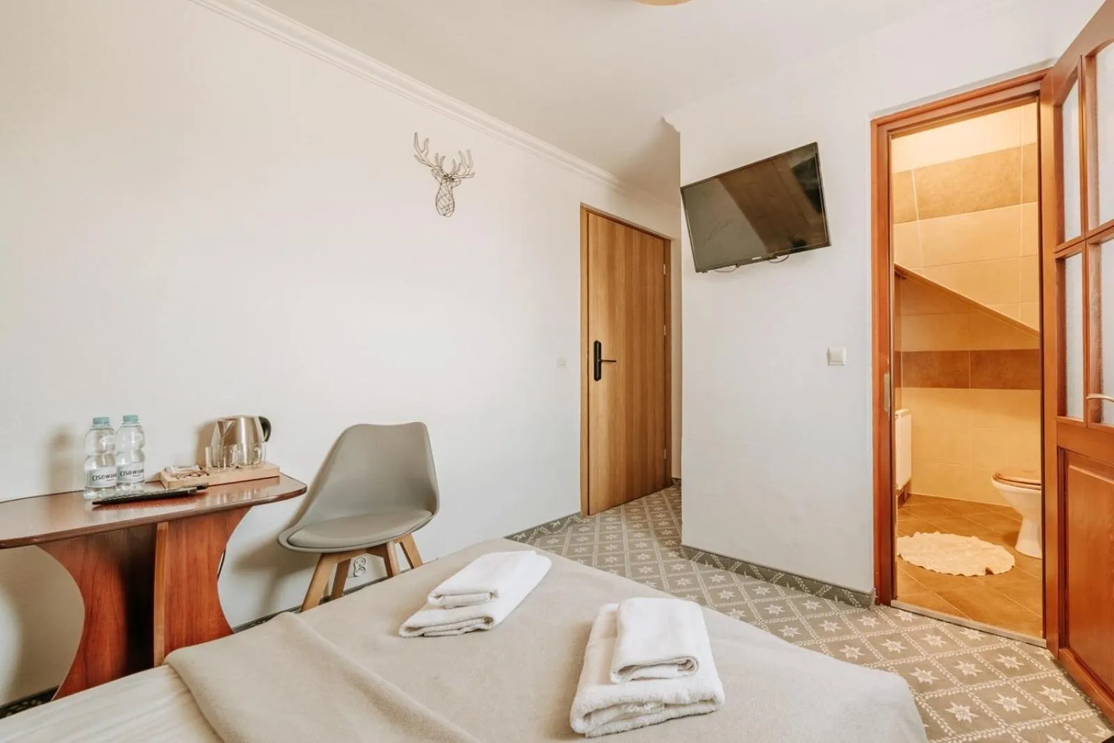 Photo of the whole room, Bed in Willa Swoboda Garden Spa