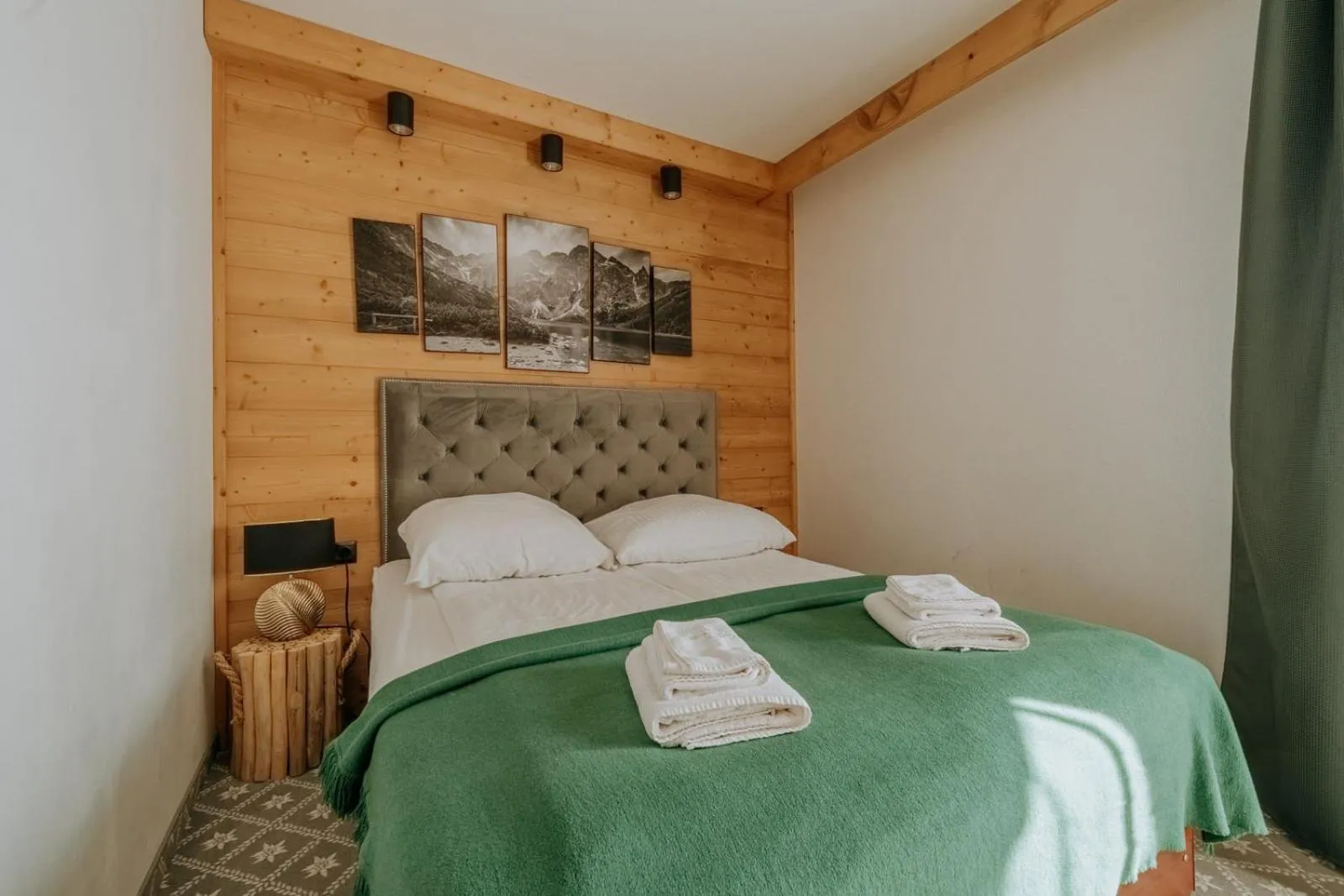 Bed in Willa Swoboda Garden Spa