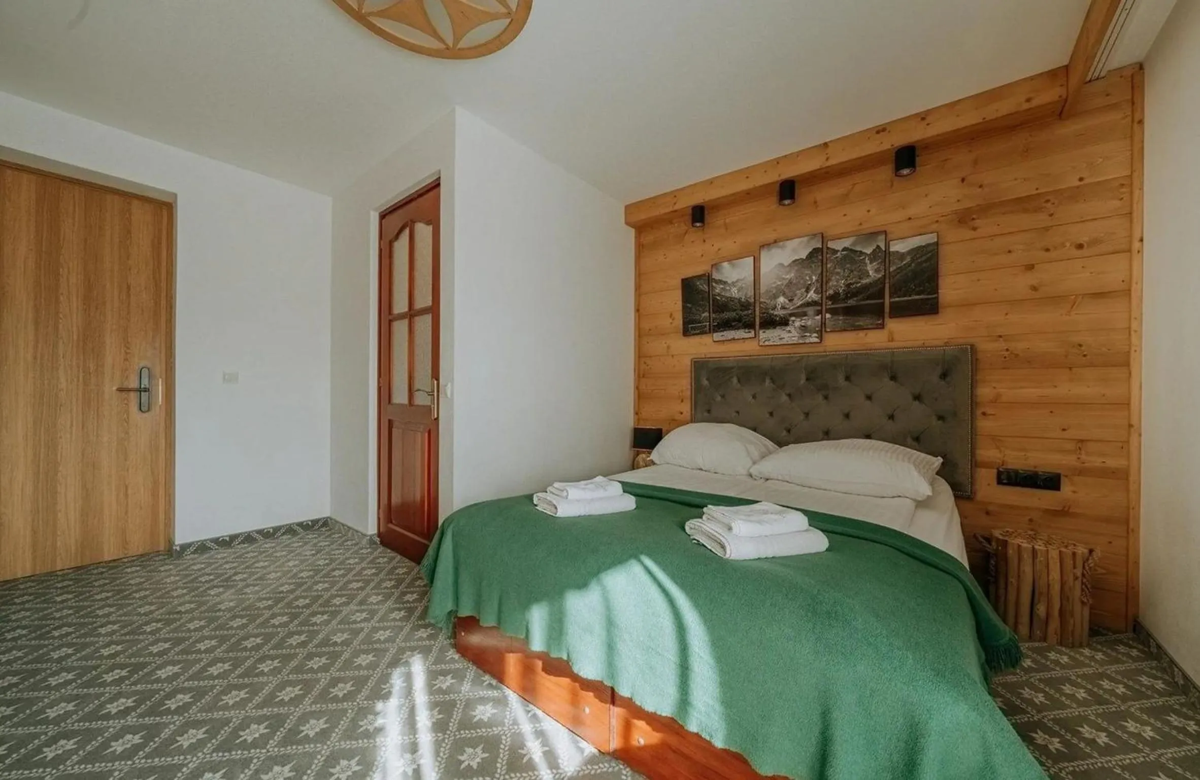 Bed in Willa Swoboda Jacuzzi & Sauna