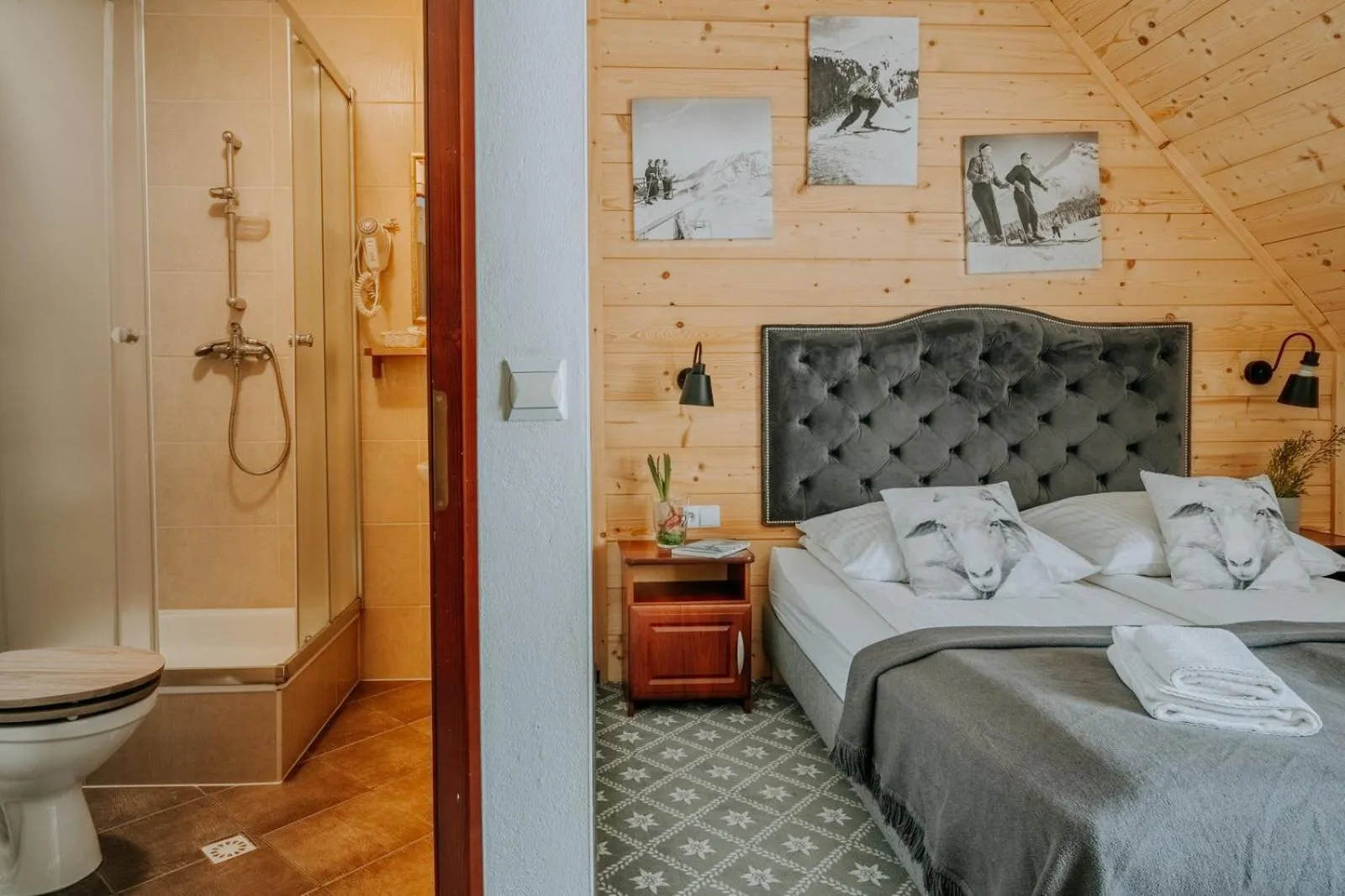 Toilet, Bed in Willa Swoboda Garden Spa