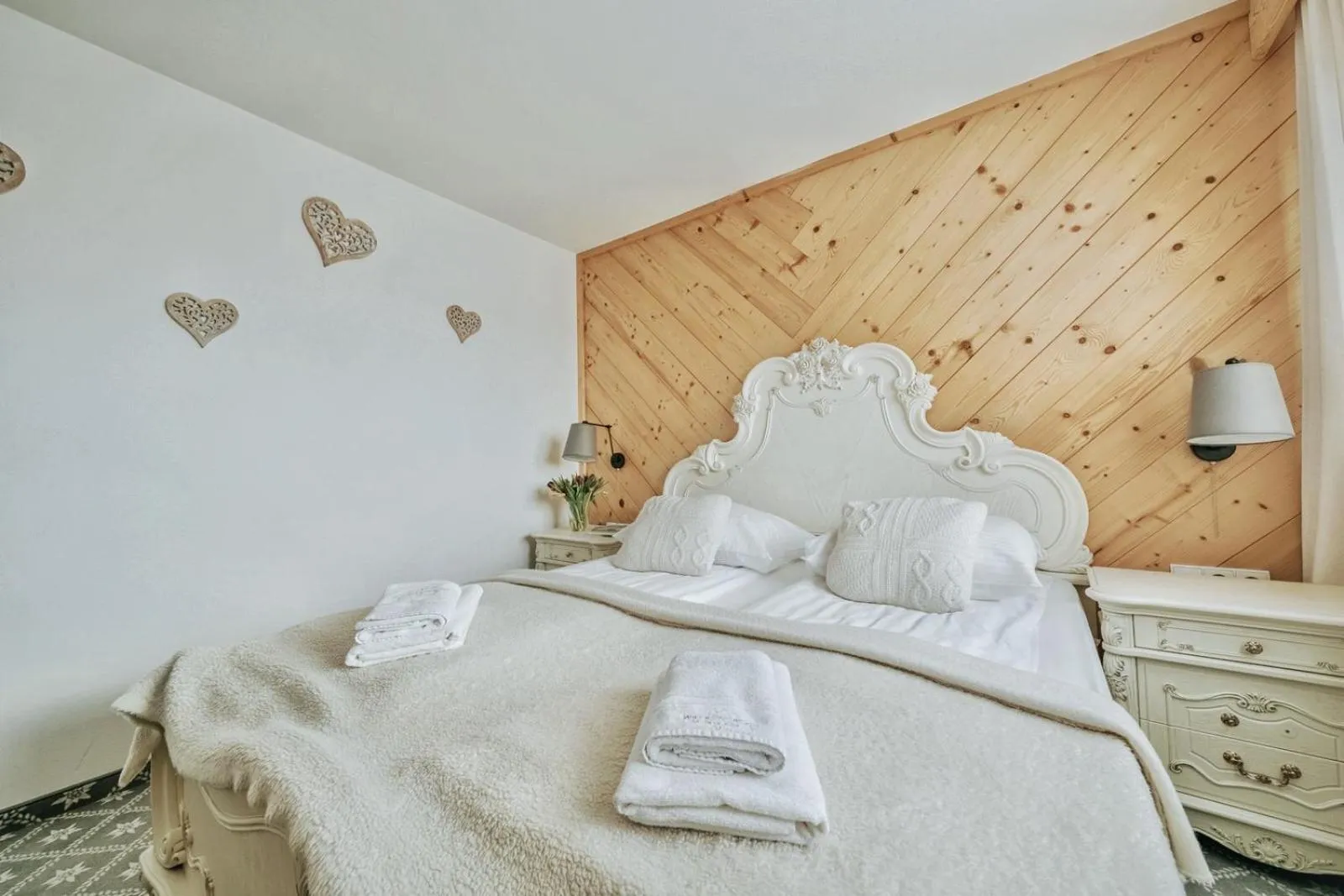 Bed in Willa Swoboda Garden Spa