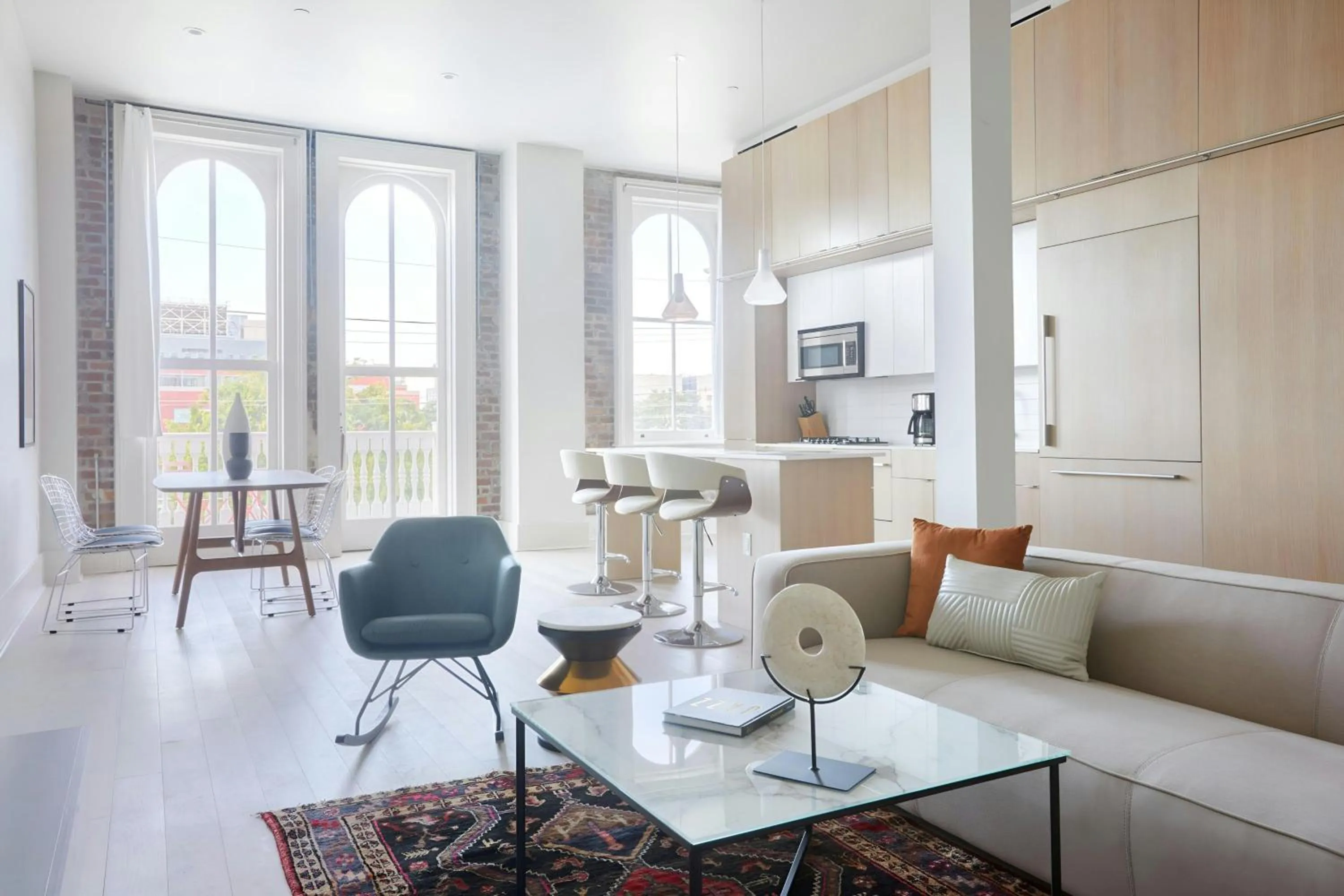 Living room in Sonder by Marriott Bonvoy Gravier Place Apartments Medical