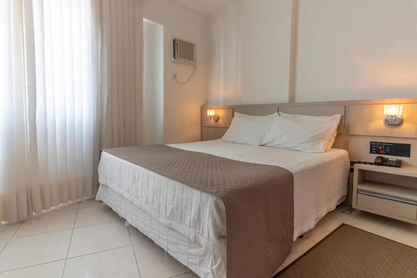 Bedroom, Bed in Hotel Ilha da Madeira