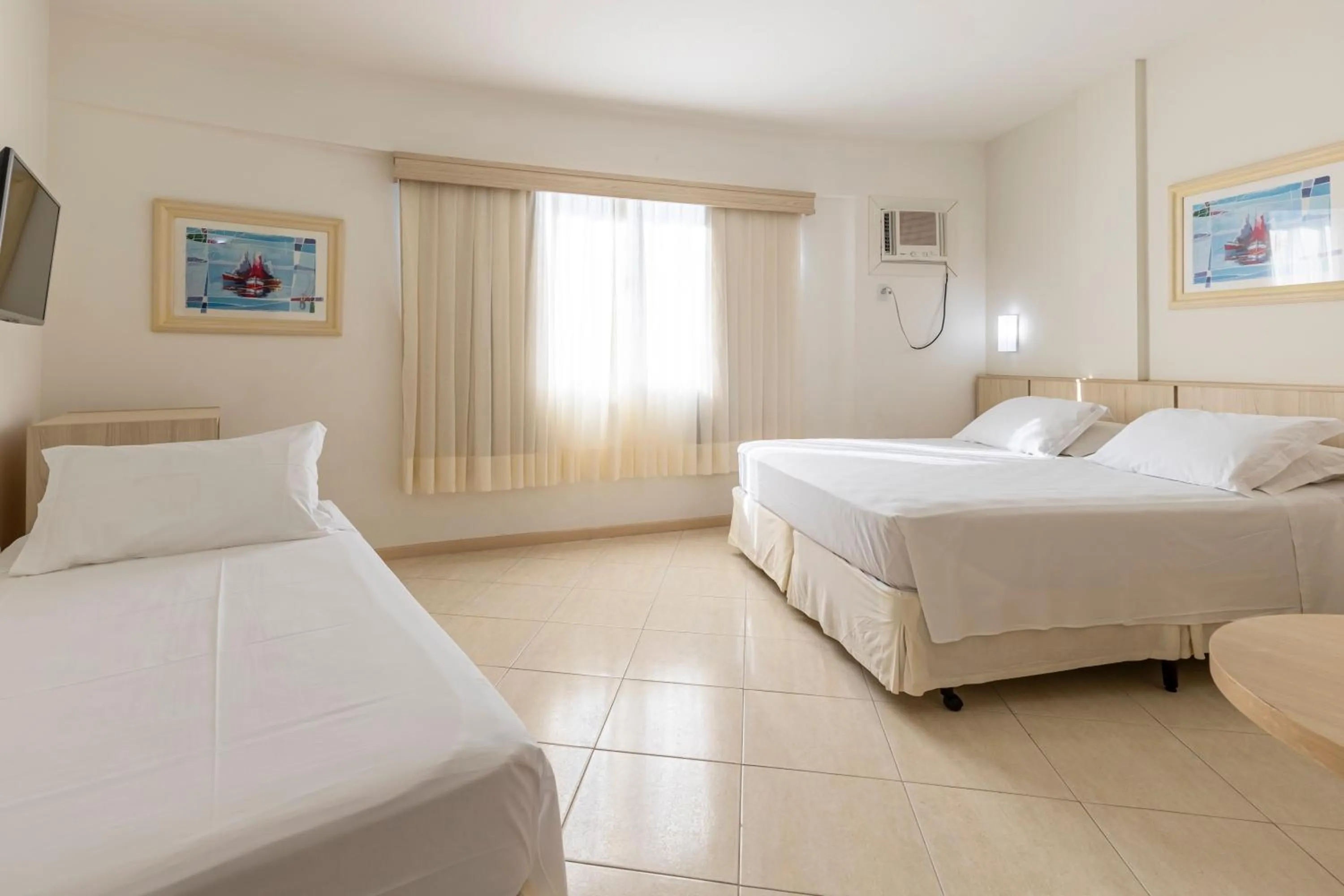 Bedroom, Bed in Hotel Ilha da Madeira