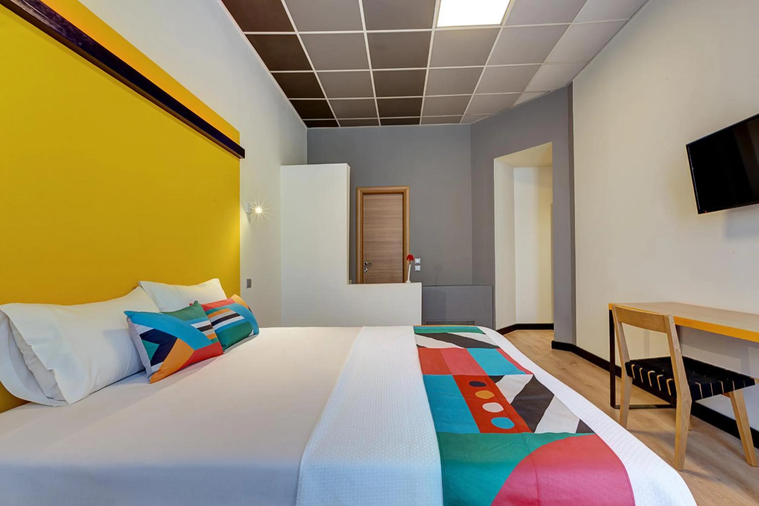 Bed in Colors Ladadika Thessaloniki