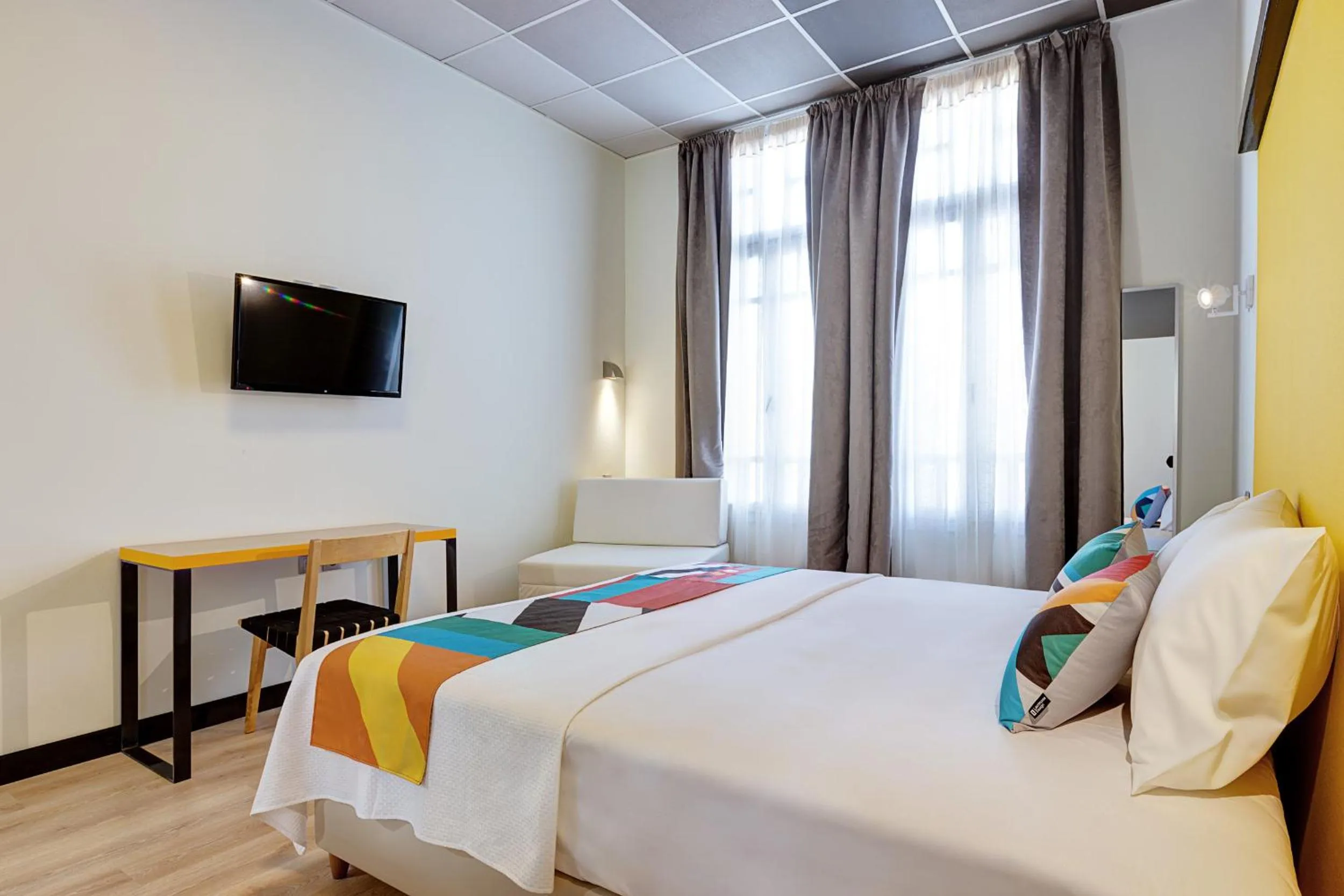 Bed in Colors Ladadika Thessaloniki