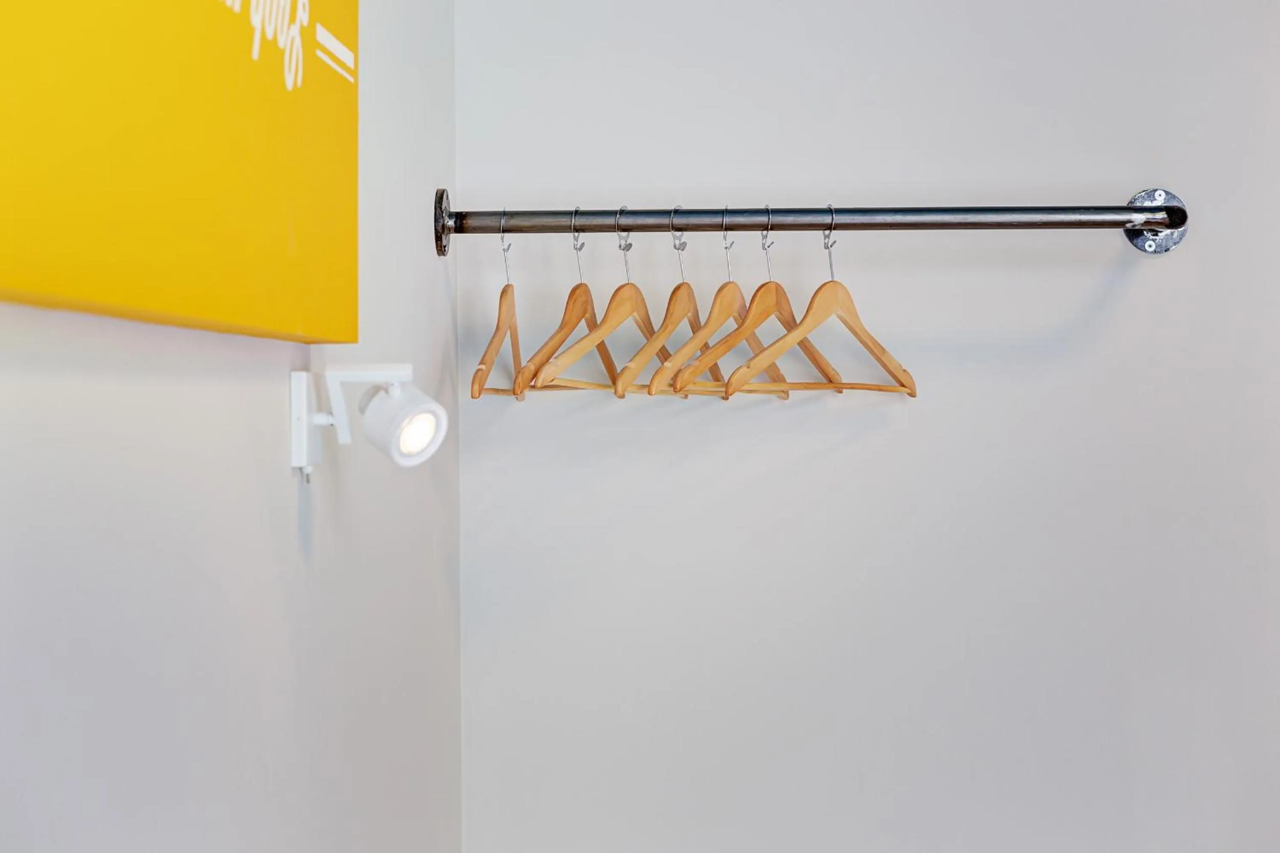 Decorative detail in Colors Ladadika Thessaloniki