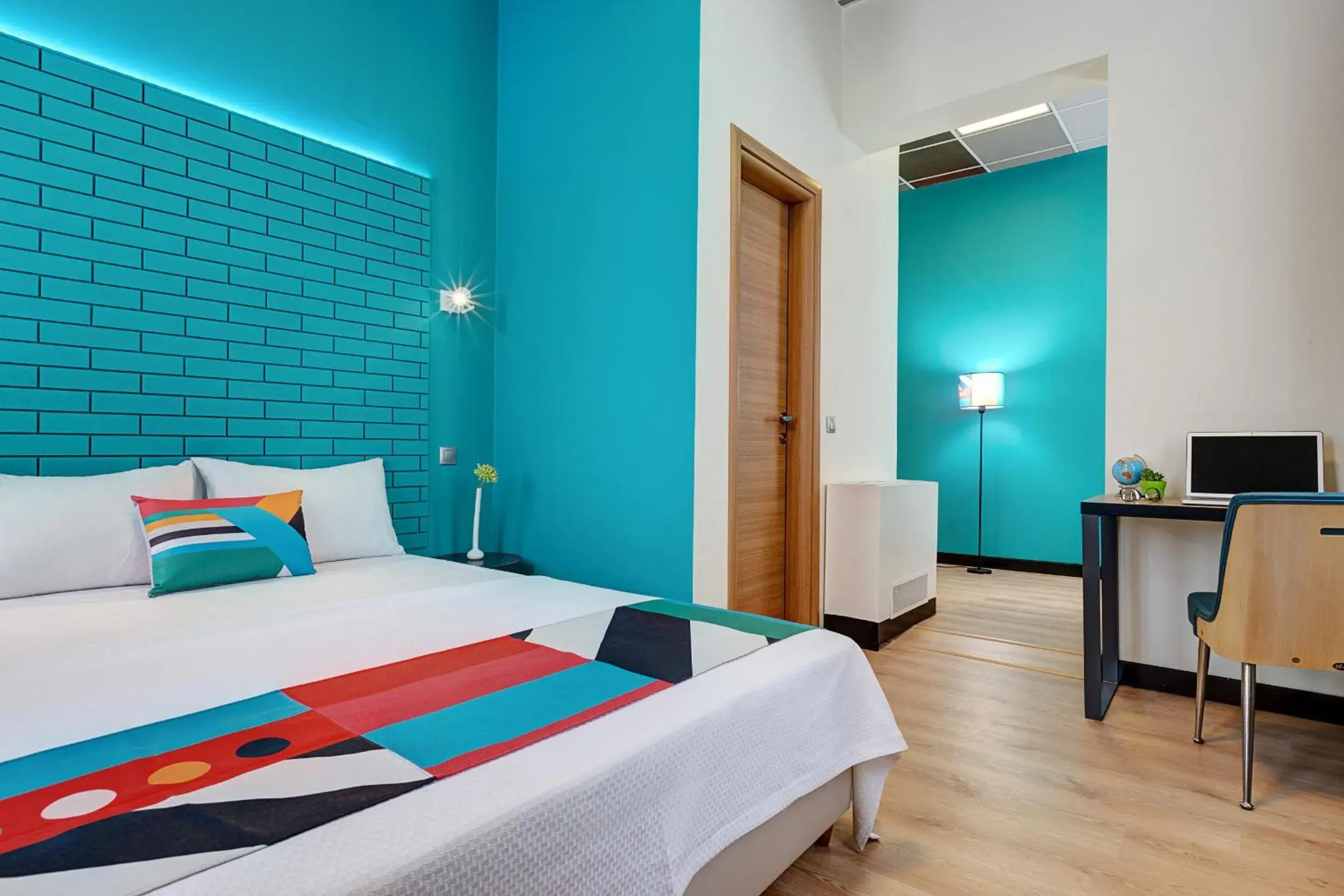 Bed in Colors Ladadika Thessaloniki Bed in Colors Ladadika Thessaloniki