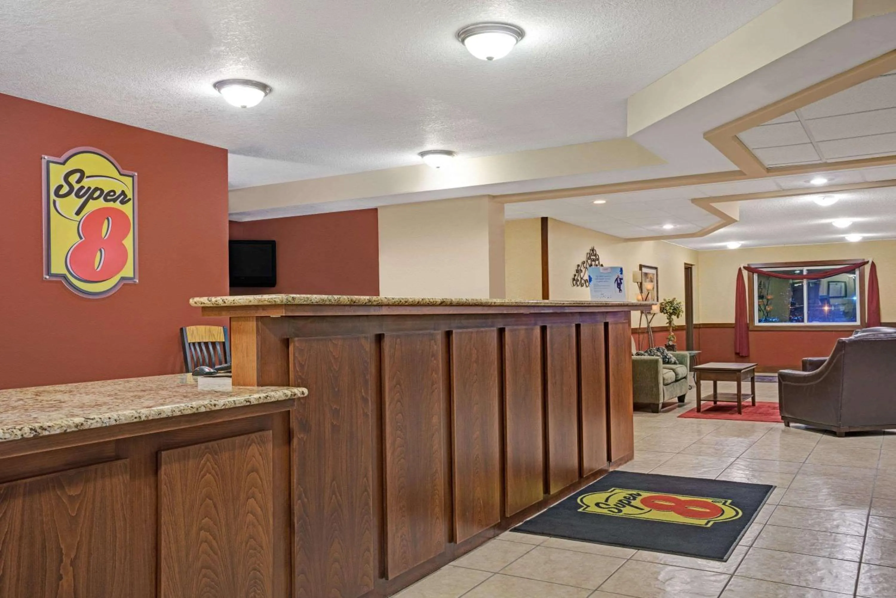 Lobby or reception in Super 8 by Wyndham Monticello