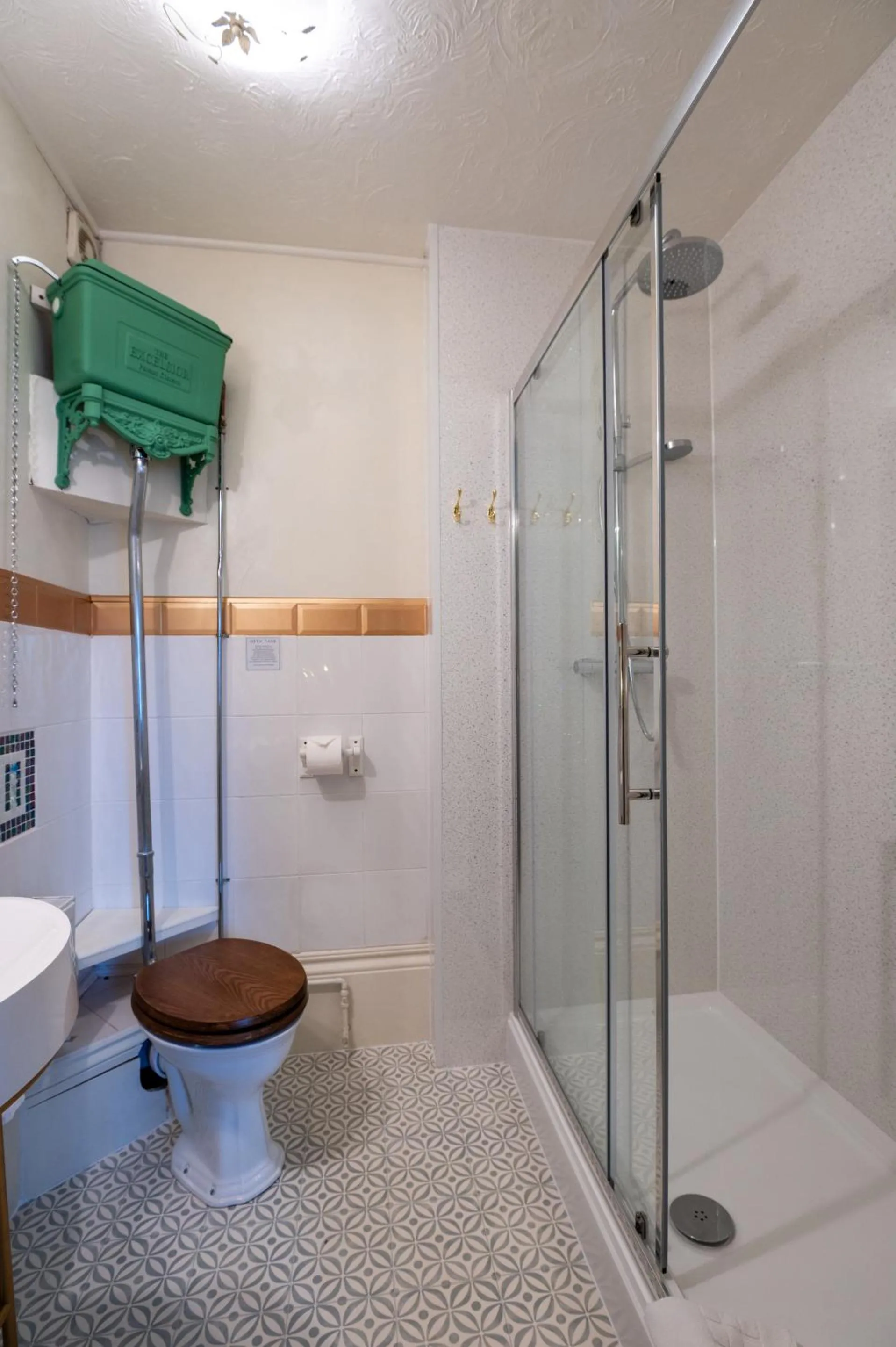 Bathroom in Enchanted Manor