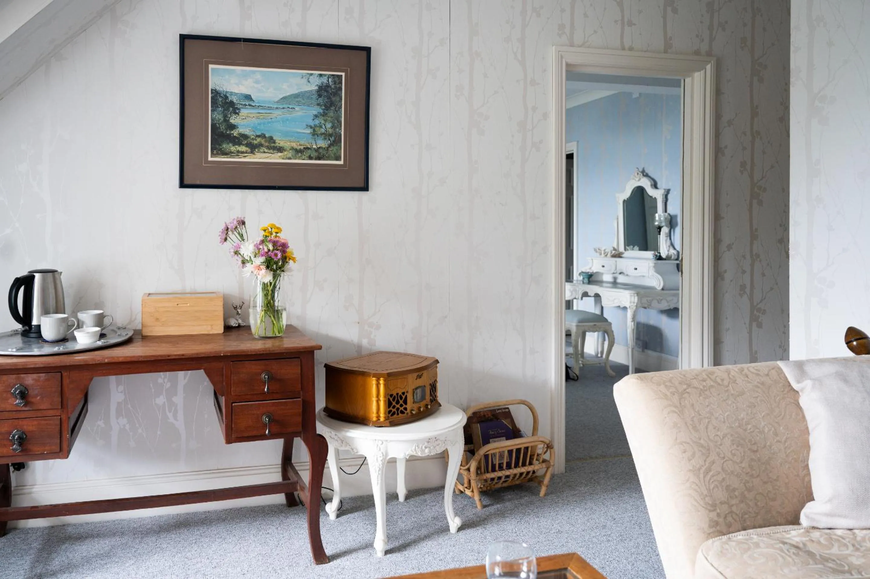 Living room in Enchanted Manor