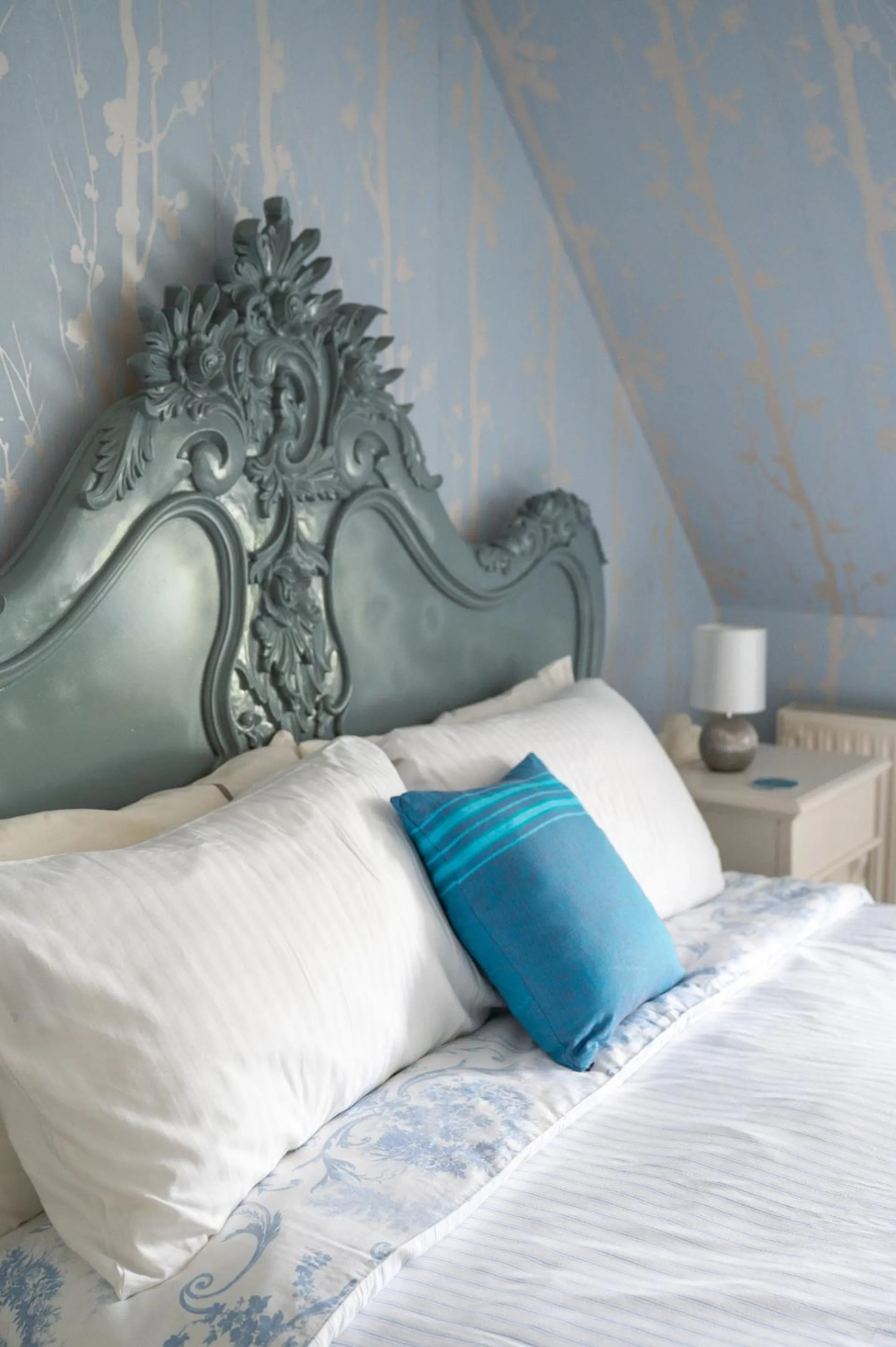 Bedroom, Bed in Enchanted Manor