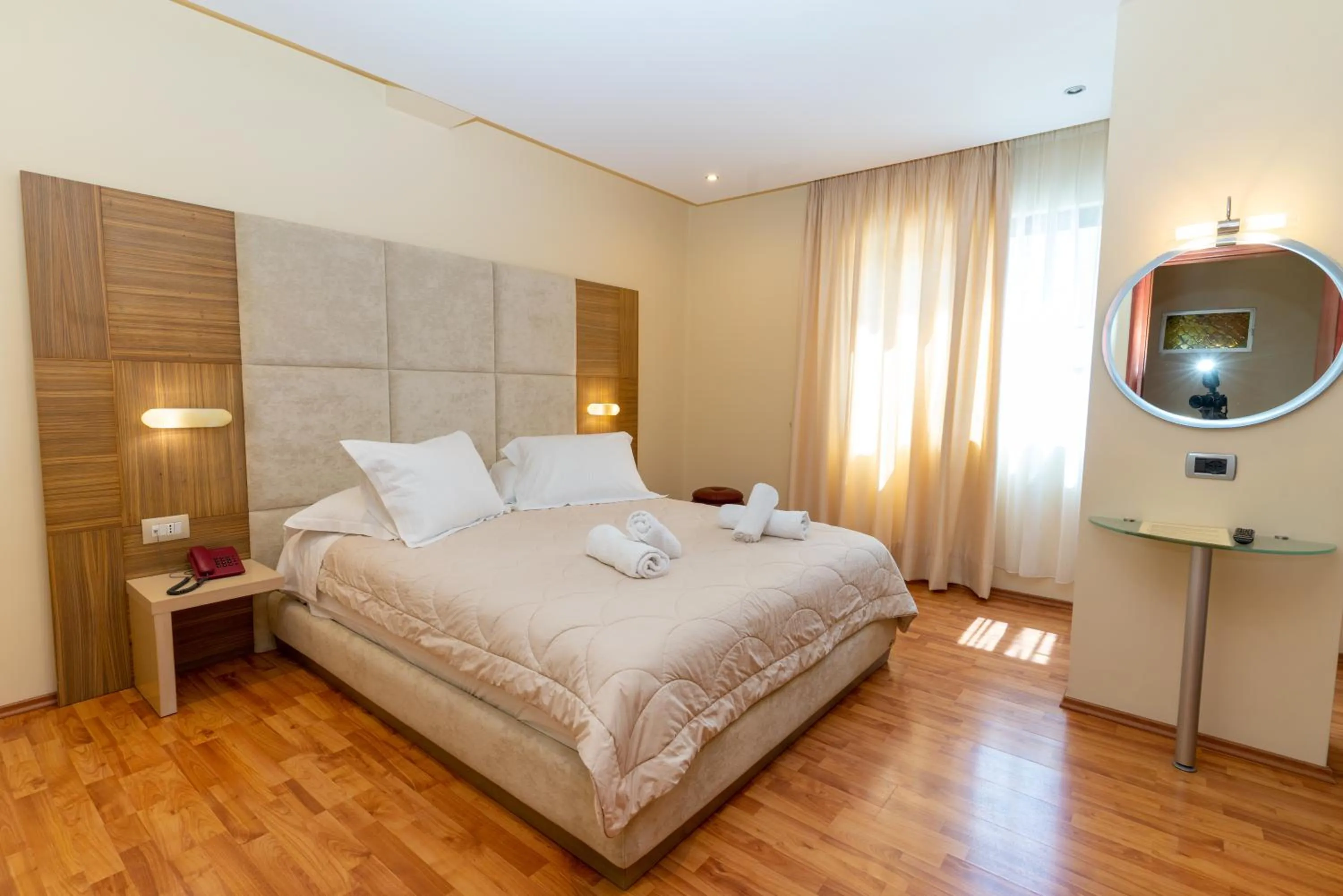 Photo of the whole room, Bed in Hotel Brilant Saranda