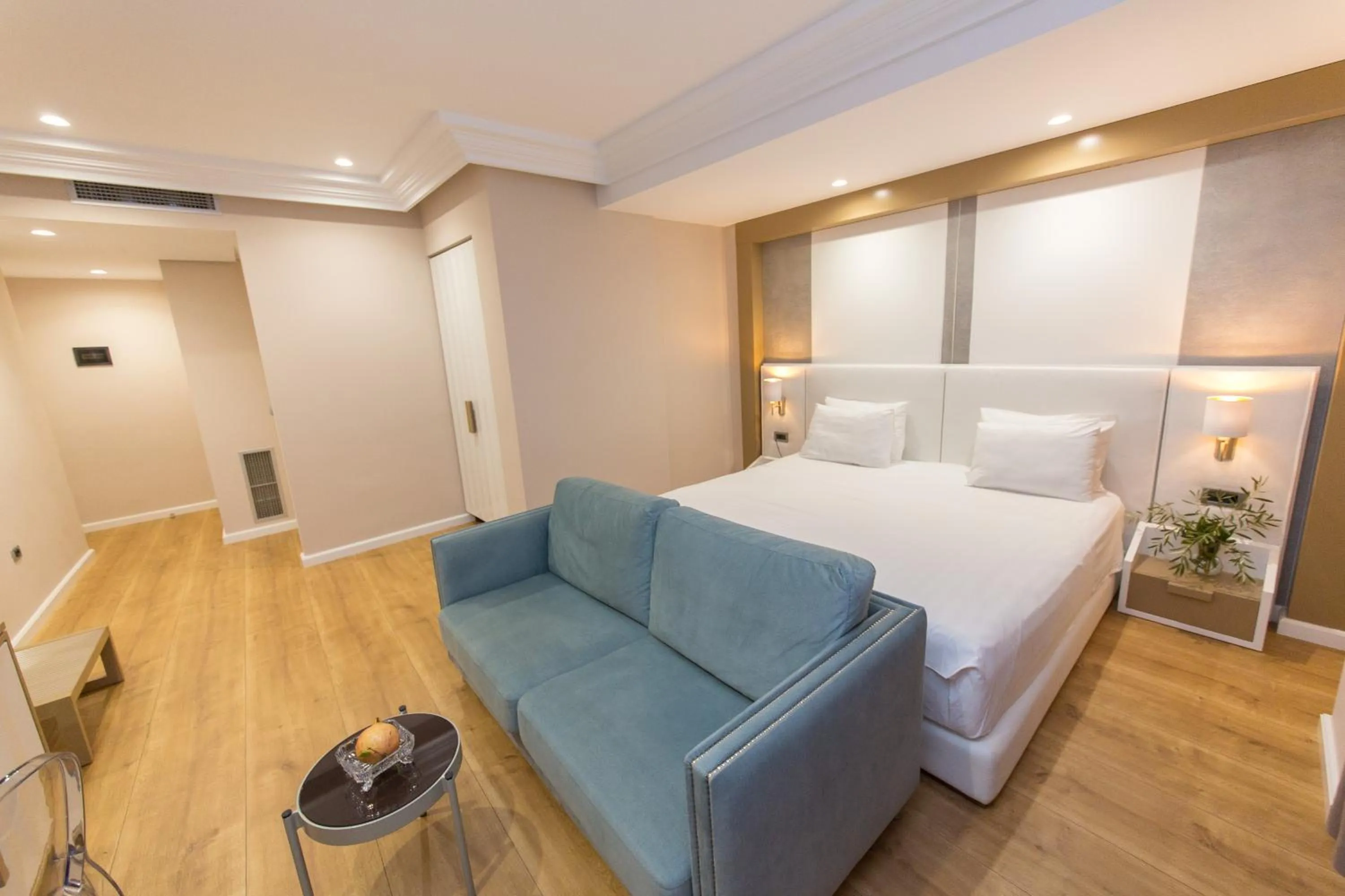 Photo of the whole room, Bed in Hotel Brilant Saranda