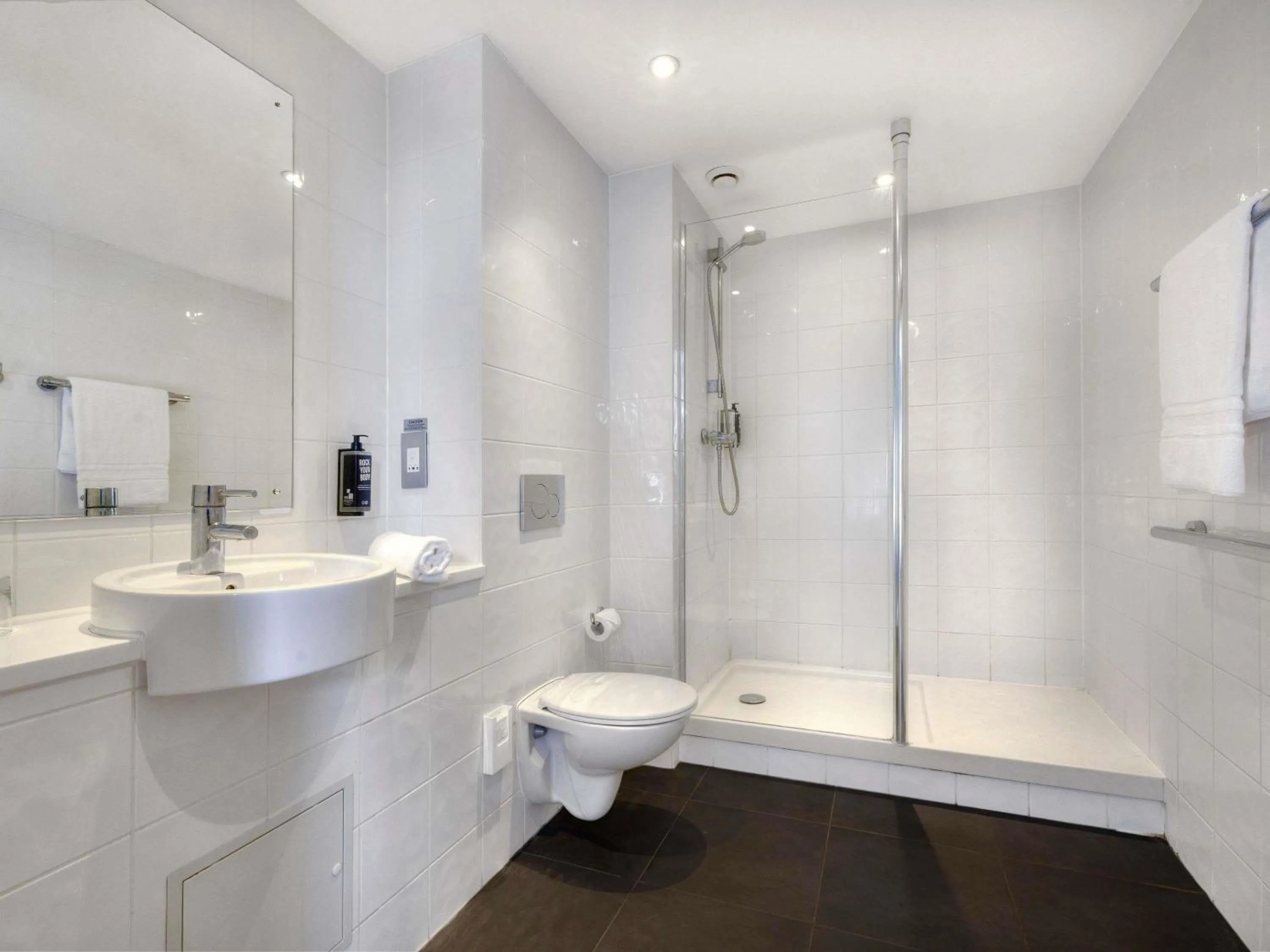 Bedroom in ibis Brighton City Centre - Station