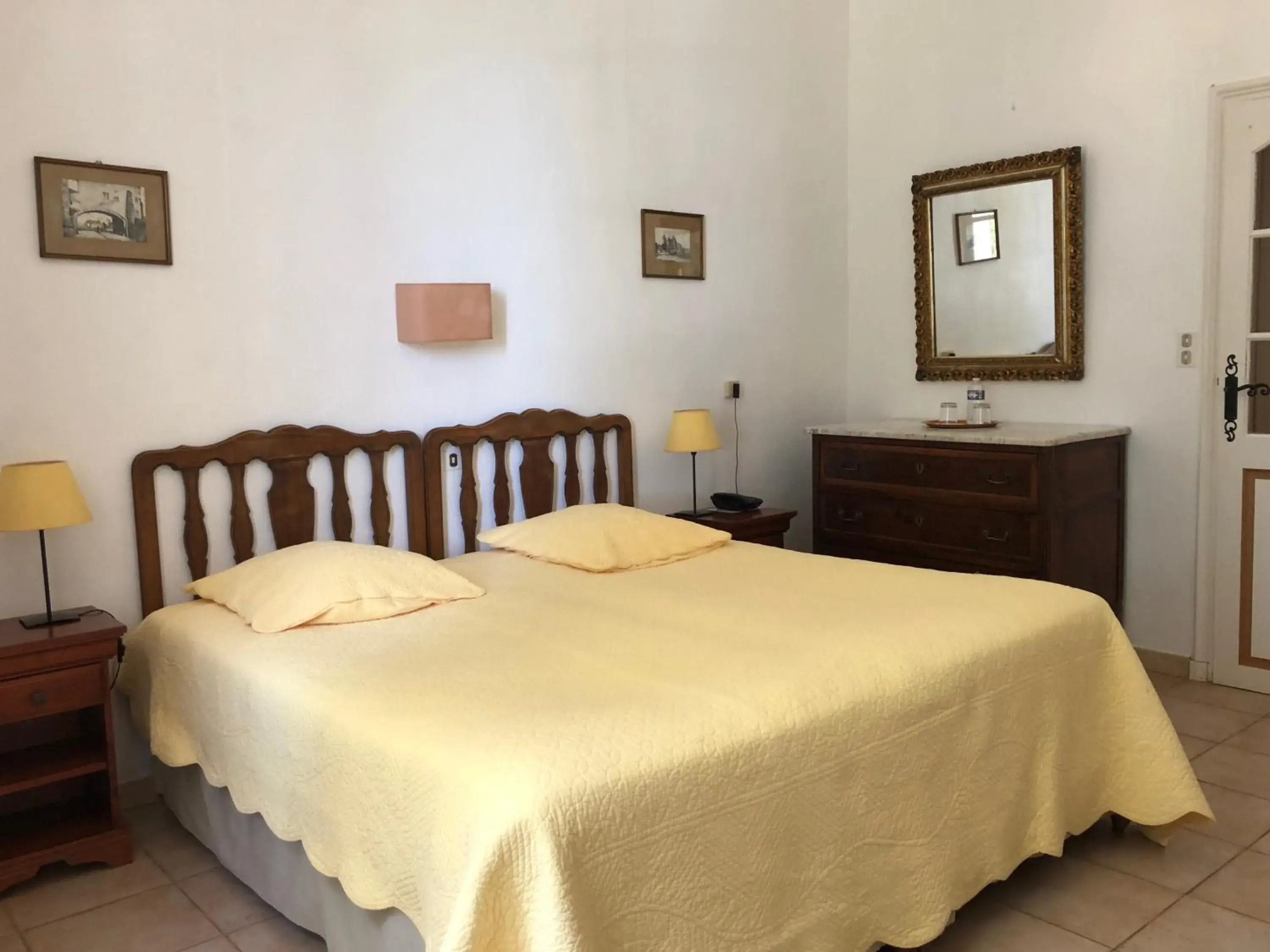 Double Room with Private Bathroom in Le Manoir de Port-Cros Double Room with Private Bathroom in Le Manoir de Port-Cros