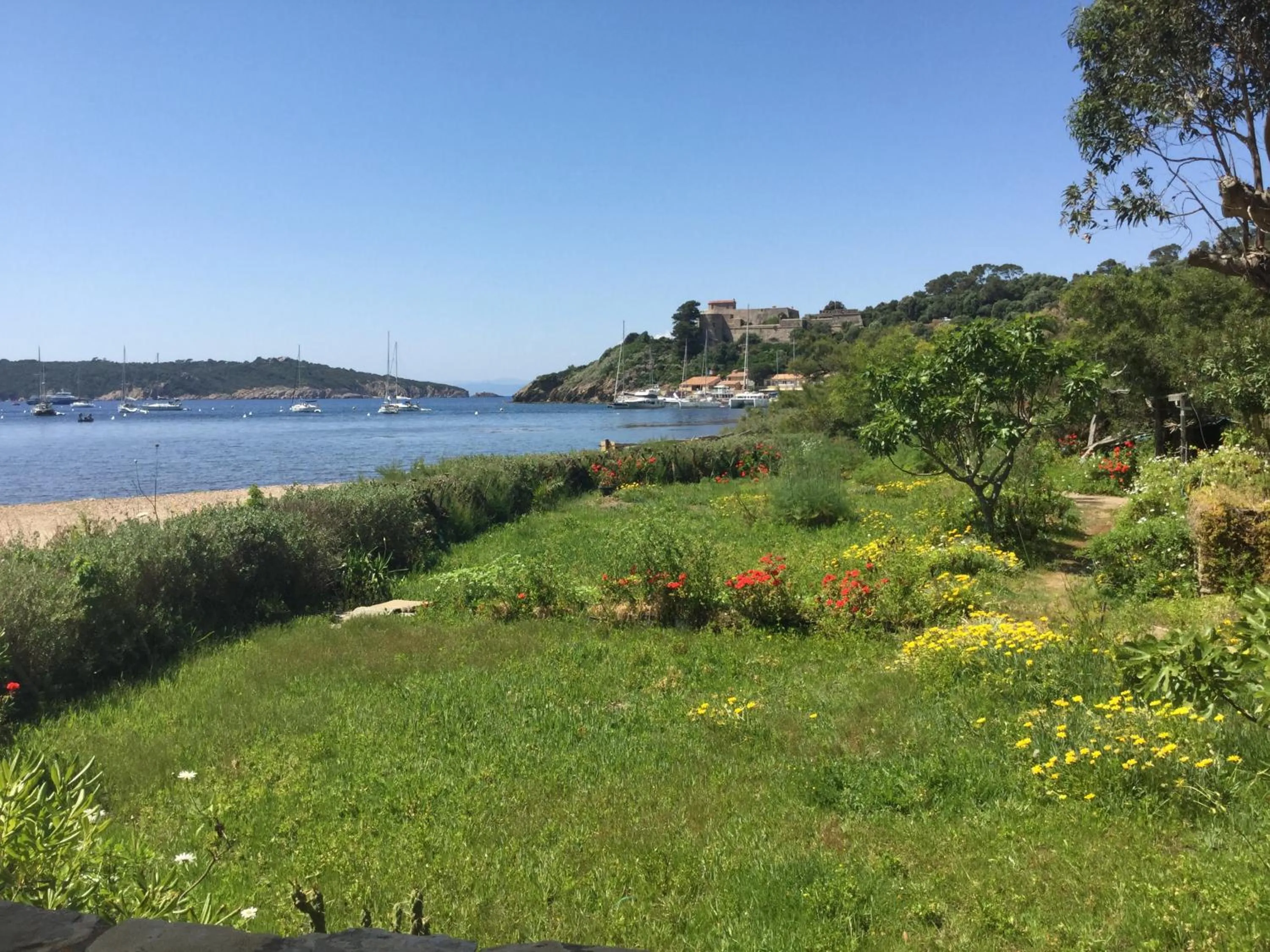 Day in Le Manoir de Port-Cros