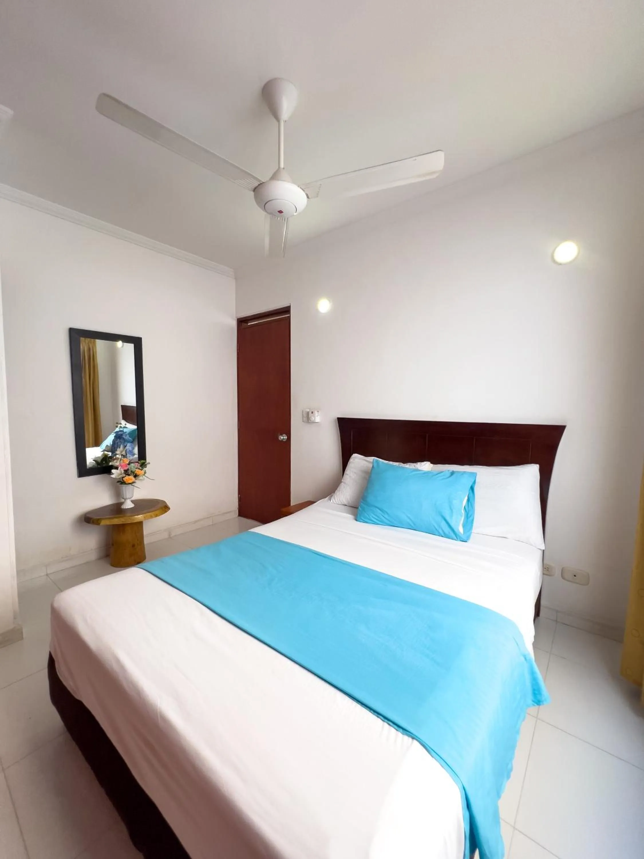 Photo of the whole room, Bed in Apartamentos Playa Rodadero