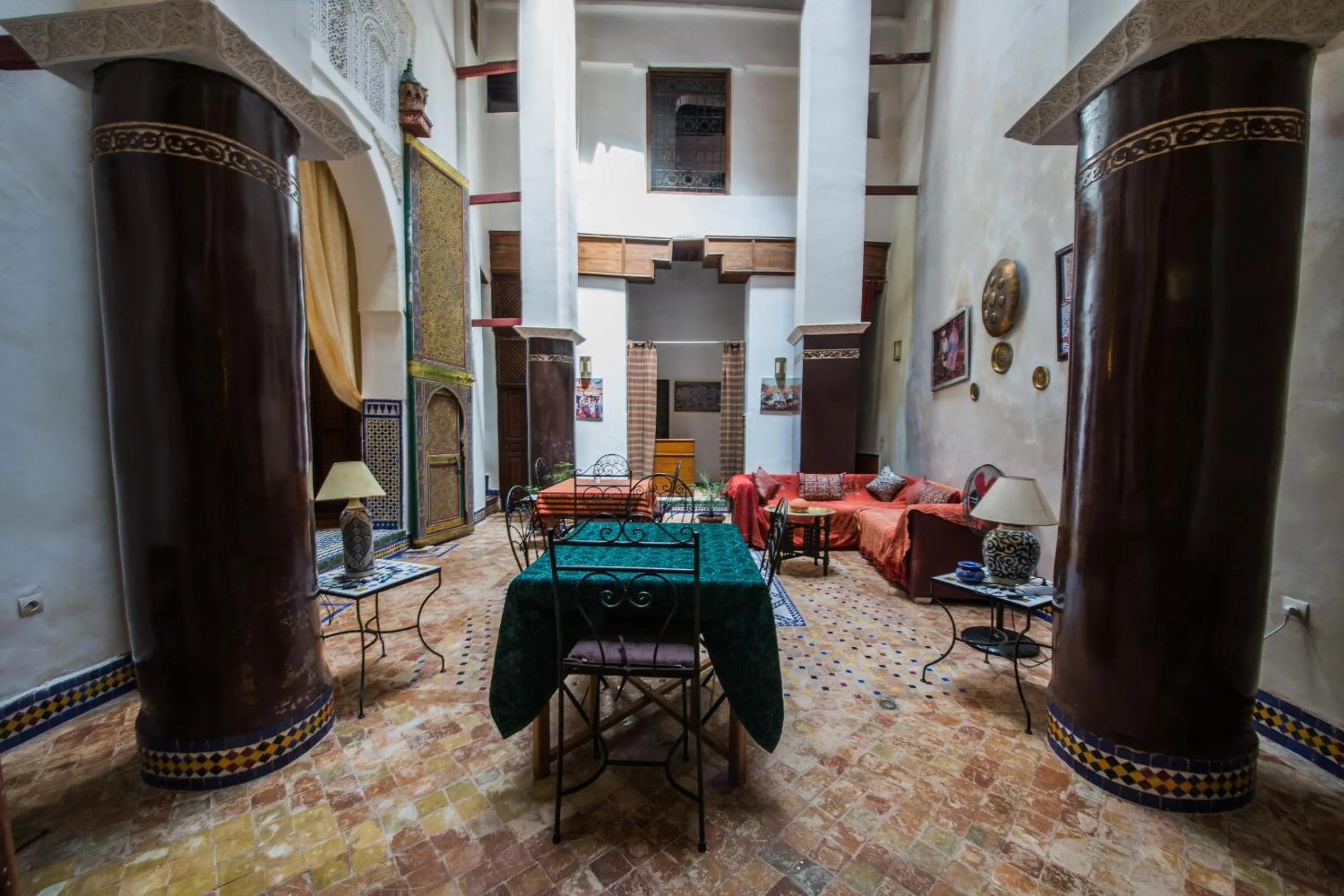 Restaurant/places to eat in Riad Zina Fes - Elegance in the Heart of Fes