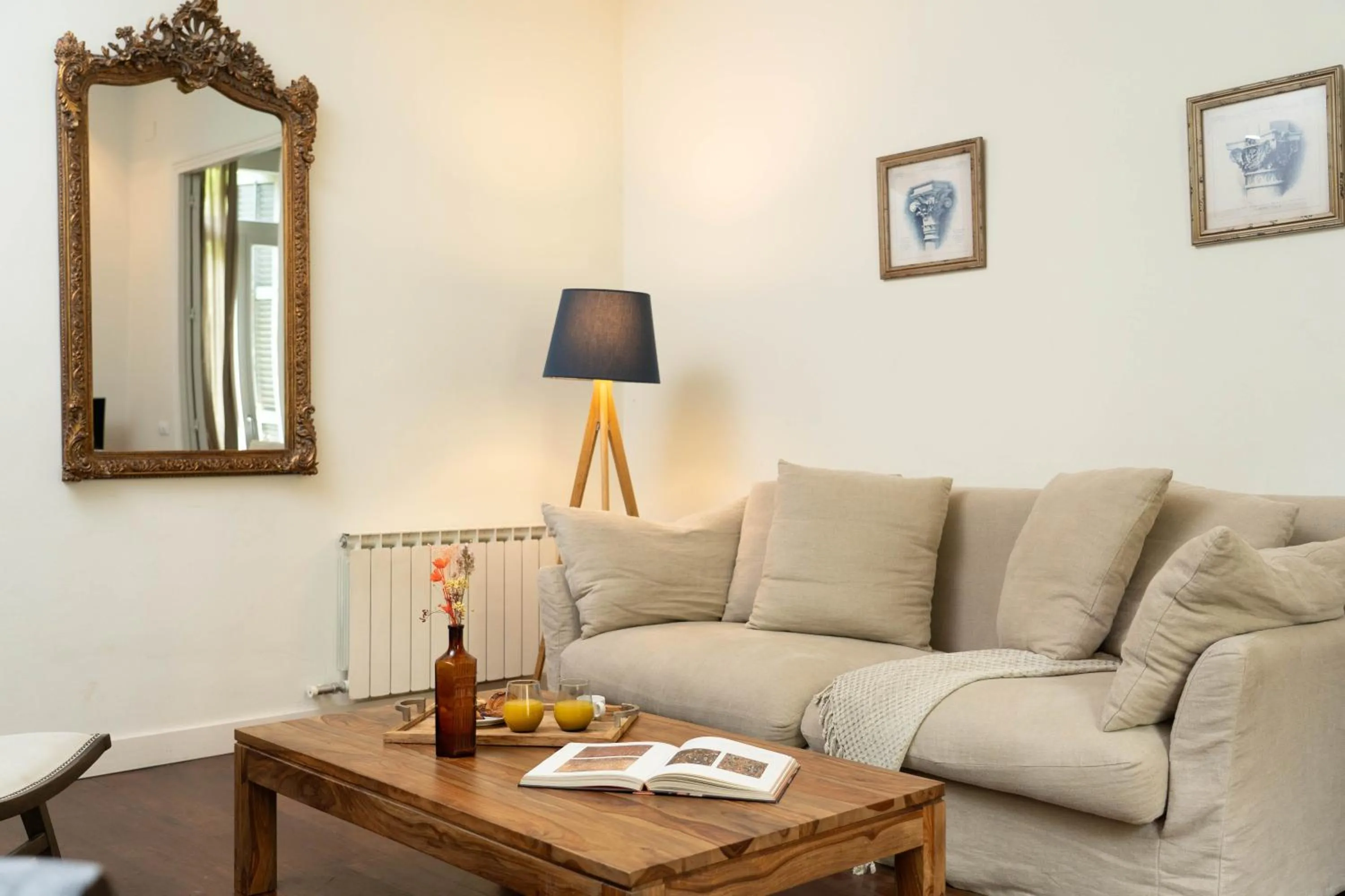 Living room in BCN Apartments 41