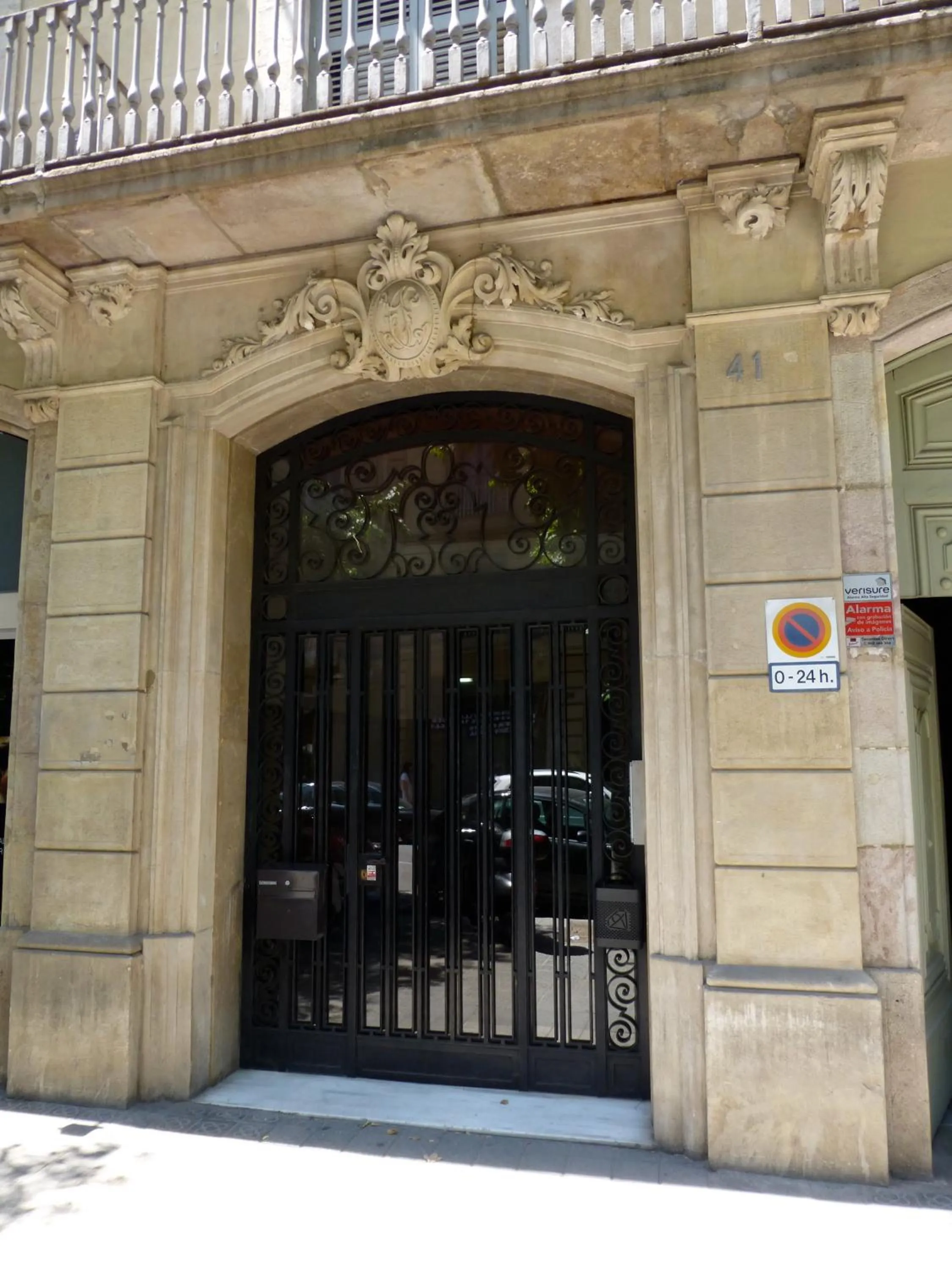 Facade/entrance in BCN Apartments 41