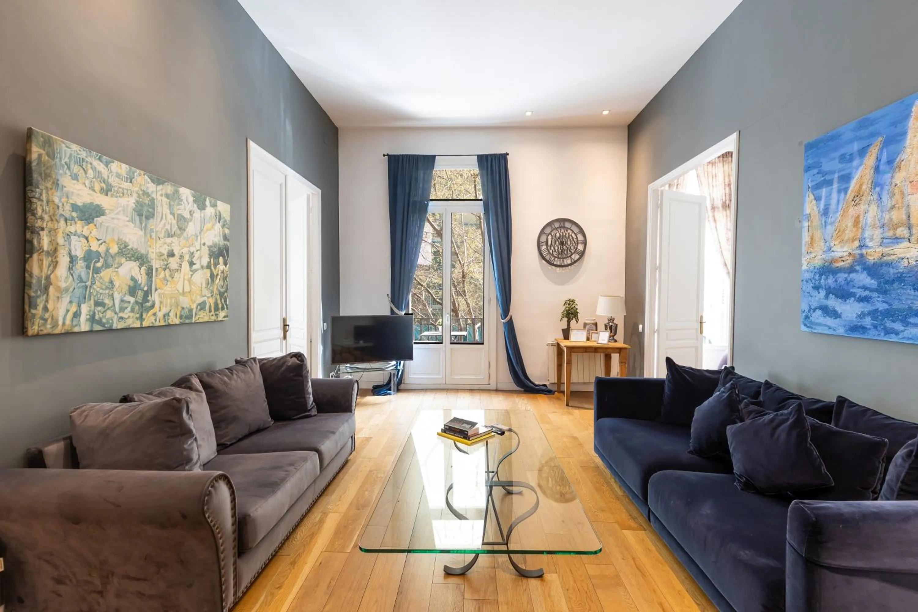 Living room in BCN Apartments 41