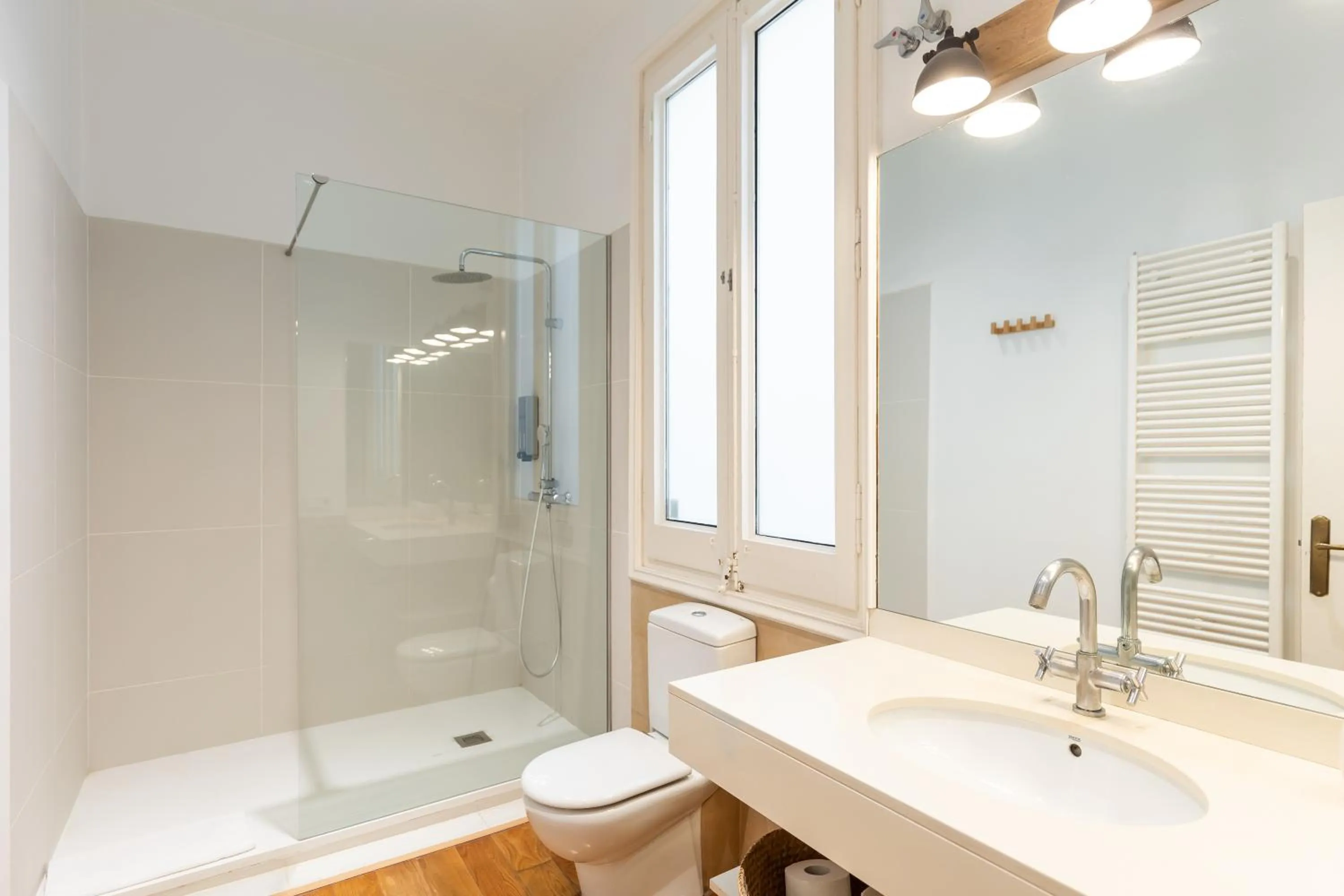 Bathroom in BCN Apartments 41