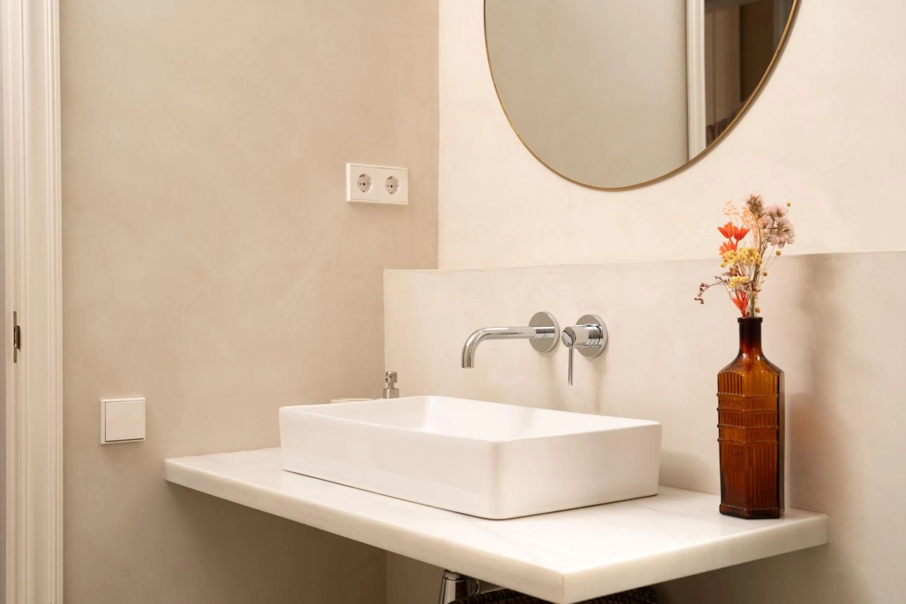 Bathroom in BCN Apartments 41