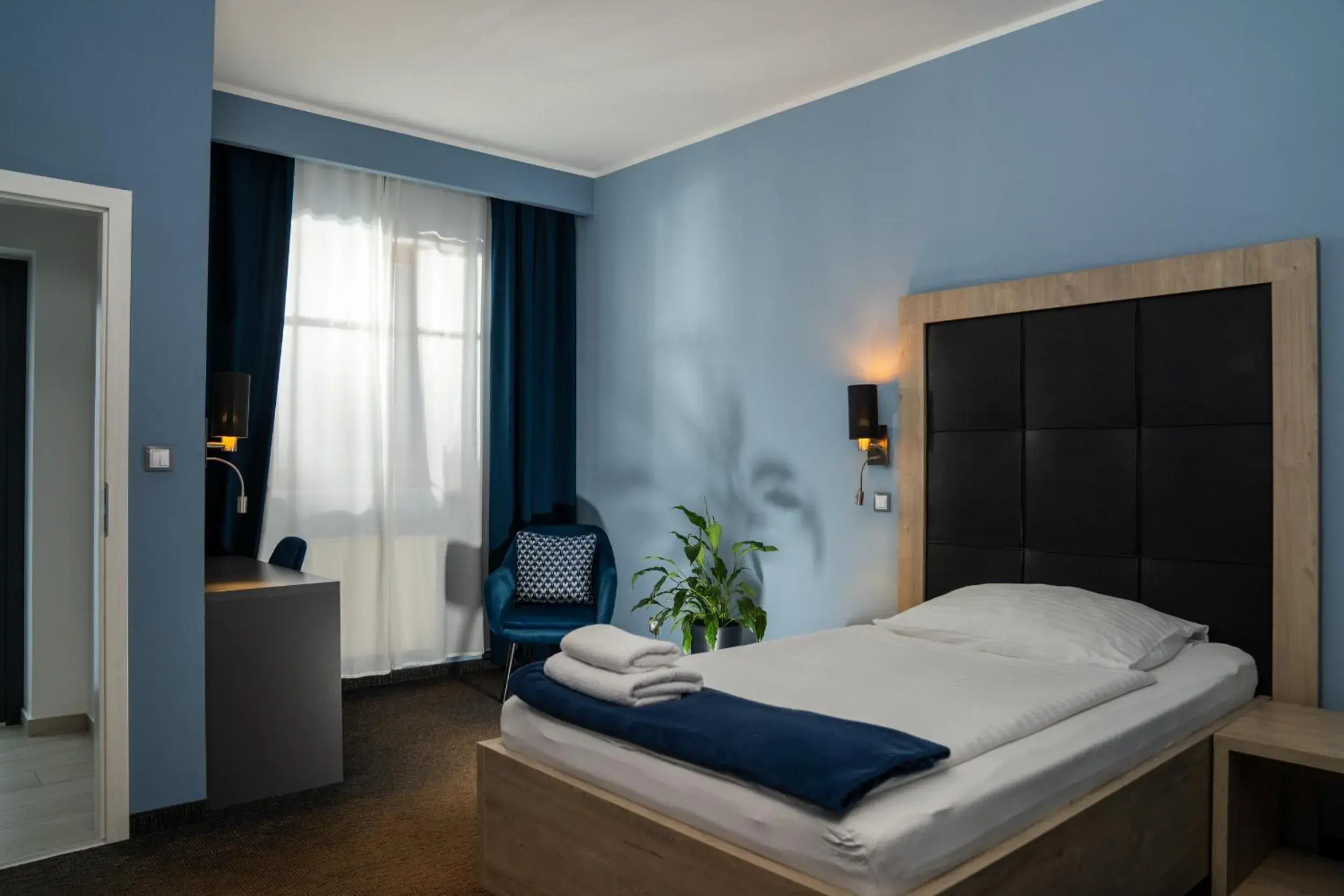 Single Deluxe Studio - single occupancy in Hotel Grunt Single Deluxe Studio - single occupancy in Hotel Grunt