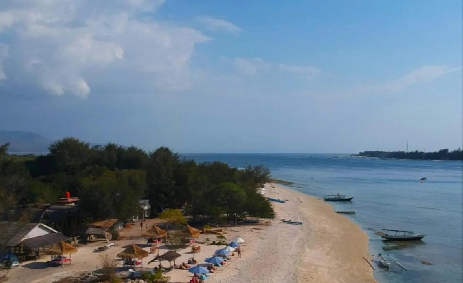 Beach in Sunset Beach Bungalow