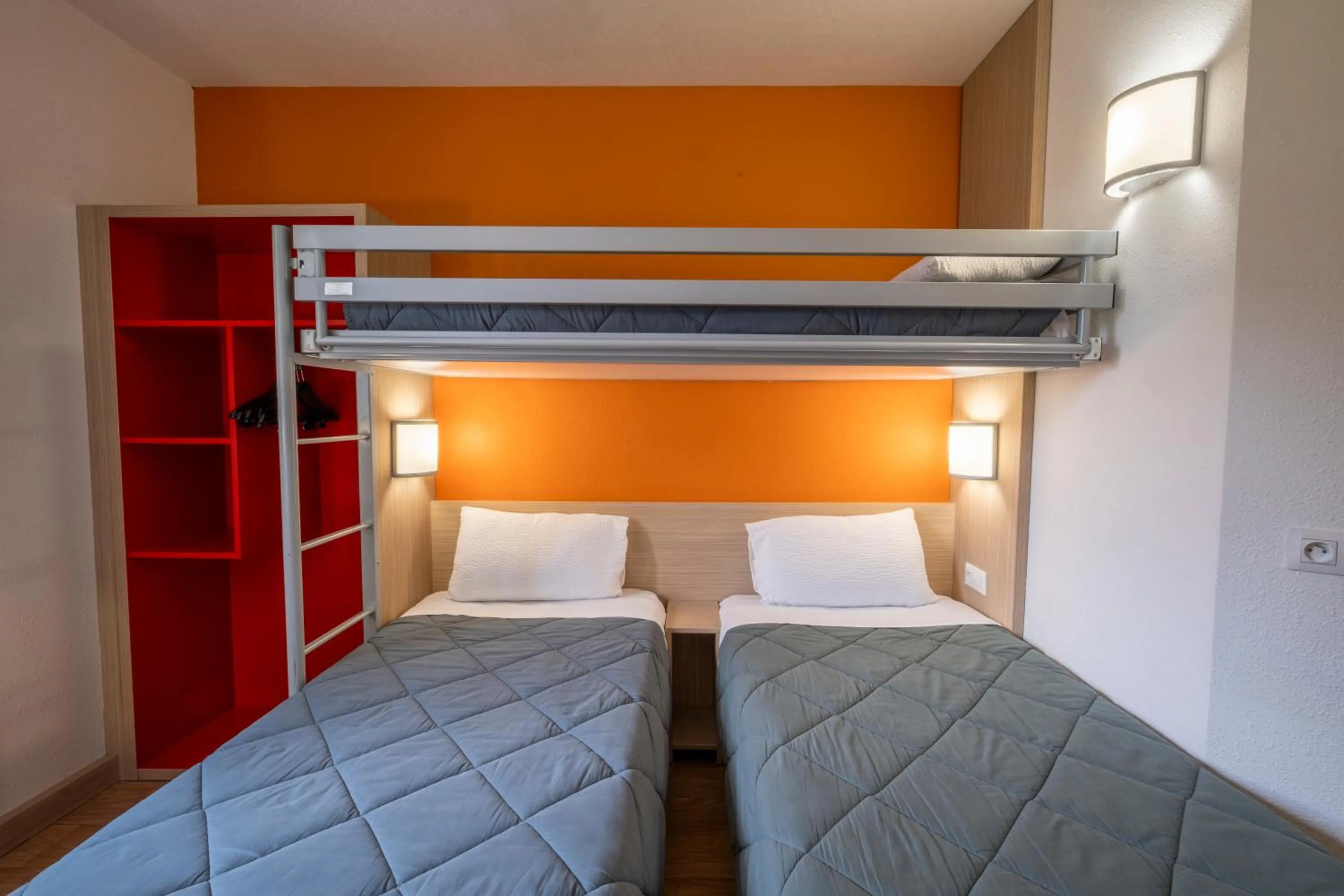 Bed in Première Classe Roissy - Aéroport CDG - Le Mesnil-Amelot