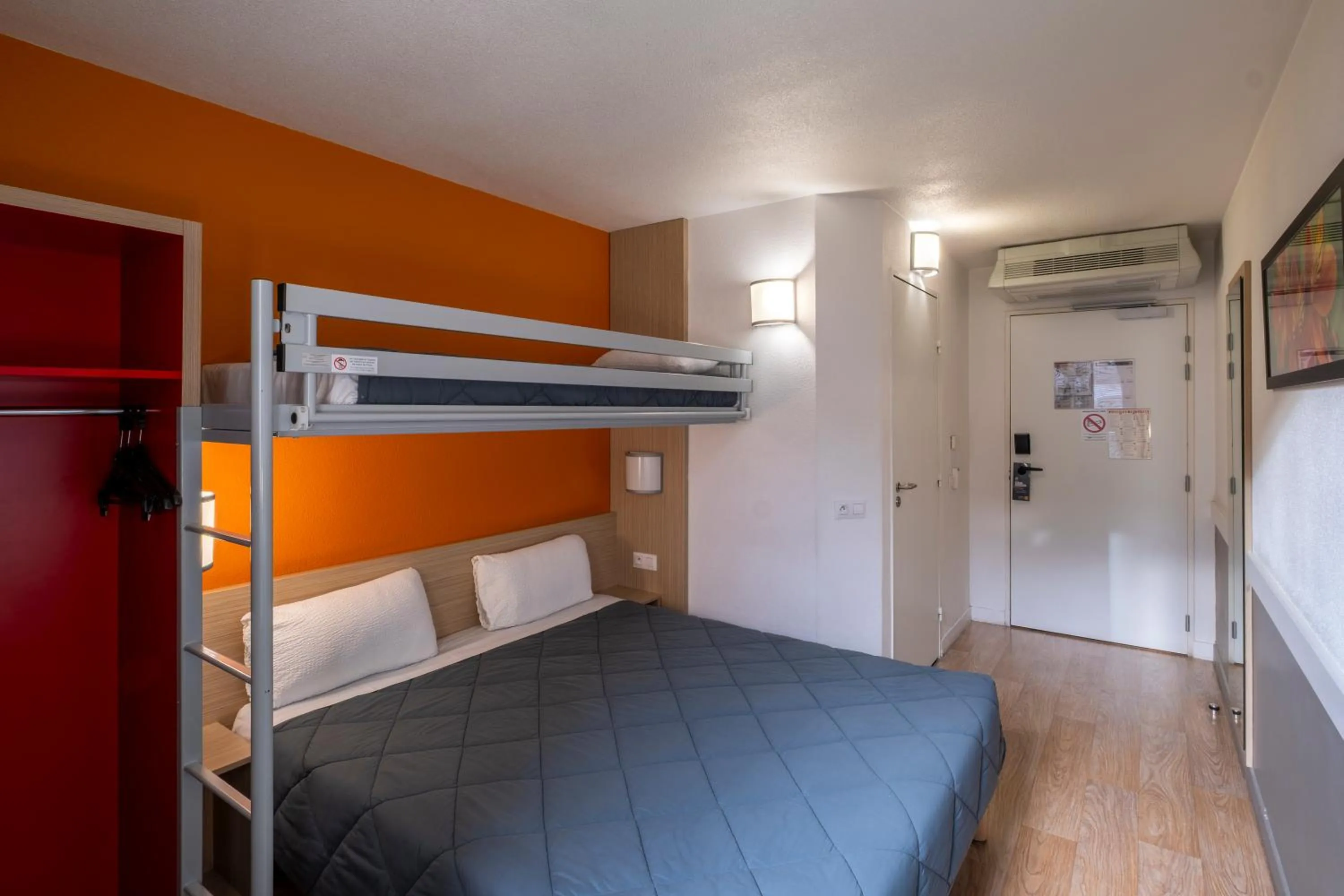 Family, Bed in Première Classe Roissy - Aéroport CDG - Le Mesnil-Amelot