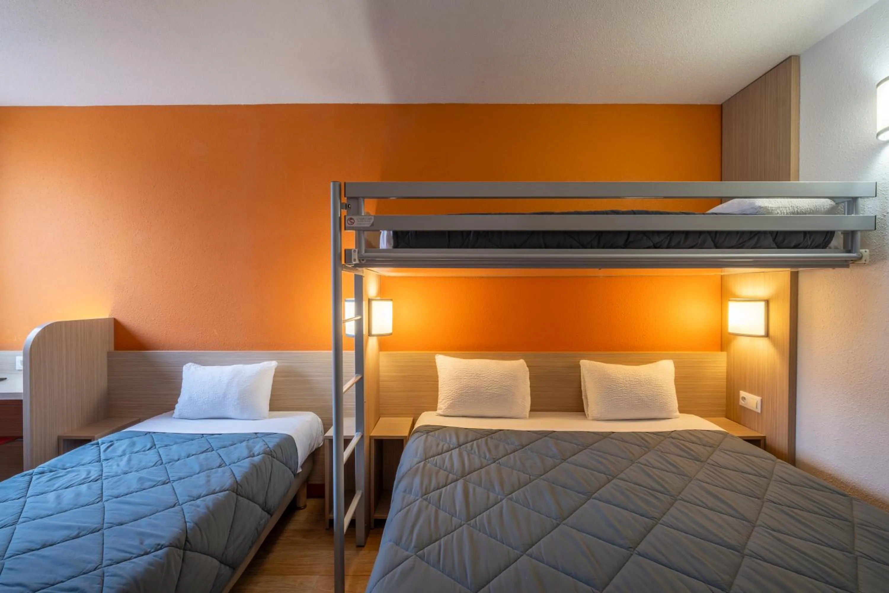 Family, Bed in Première Classe Roissy - Aéroport CDG - Le Mesnil-Amelot