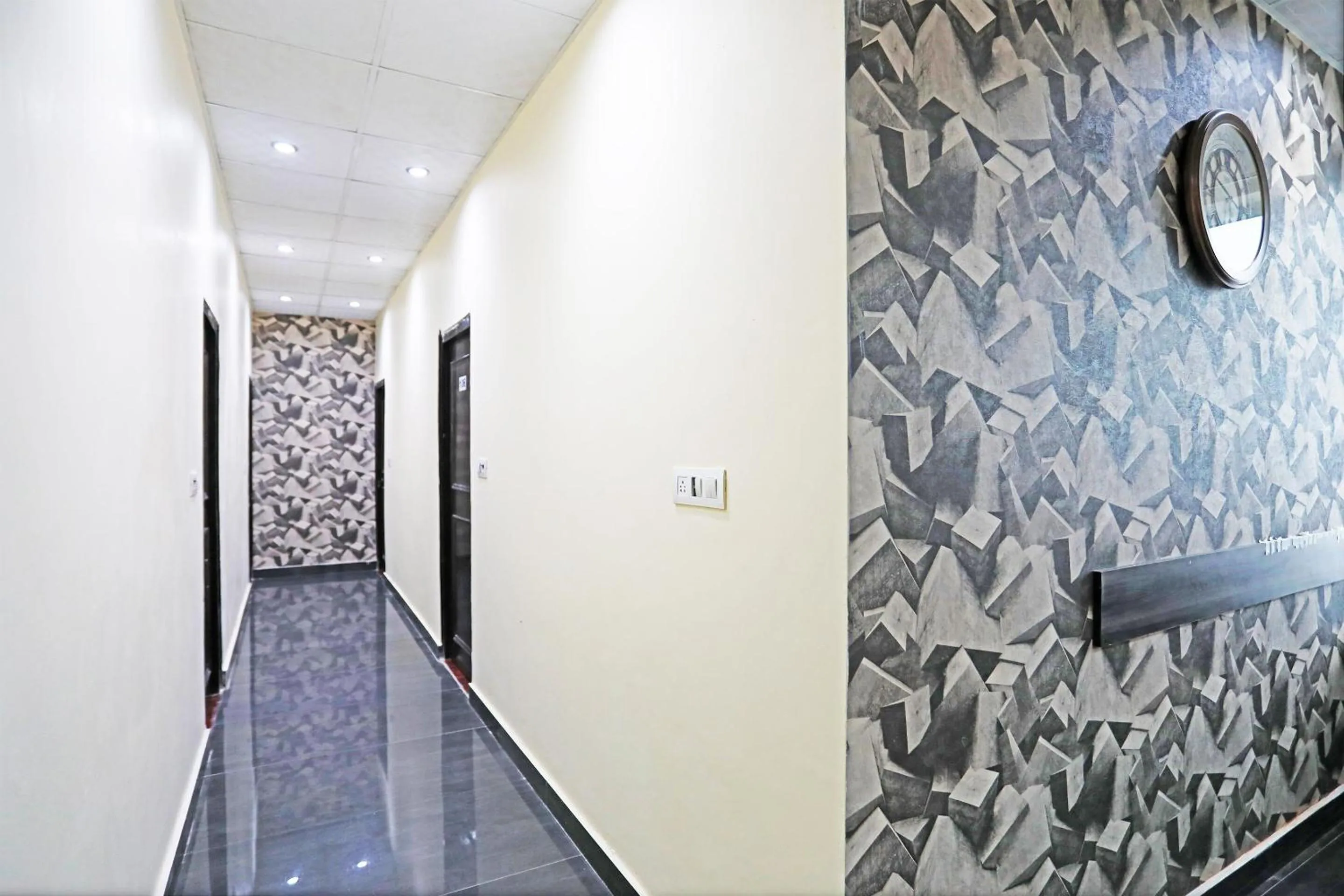 Lobby or reception in Hotel O Platinum Inn